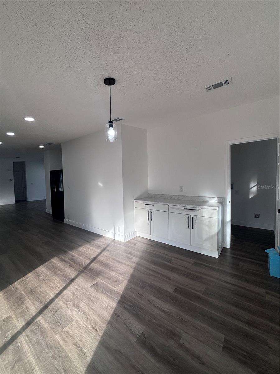 Image 15 of 24 For 2620 Einwood Drive