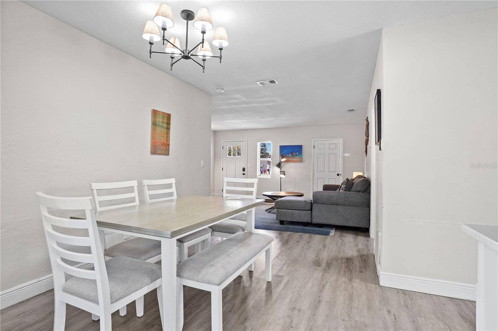 Image 17 of 39 For 1030 Alice Drive