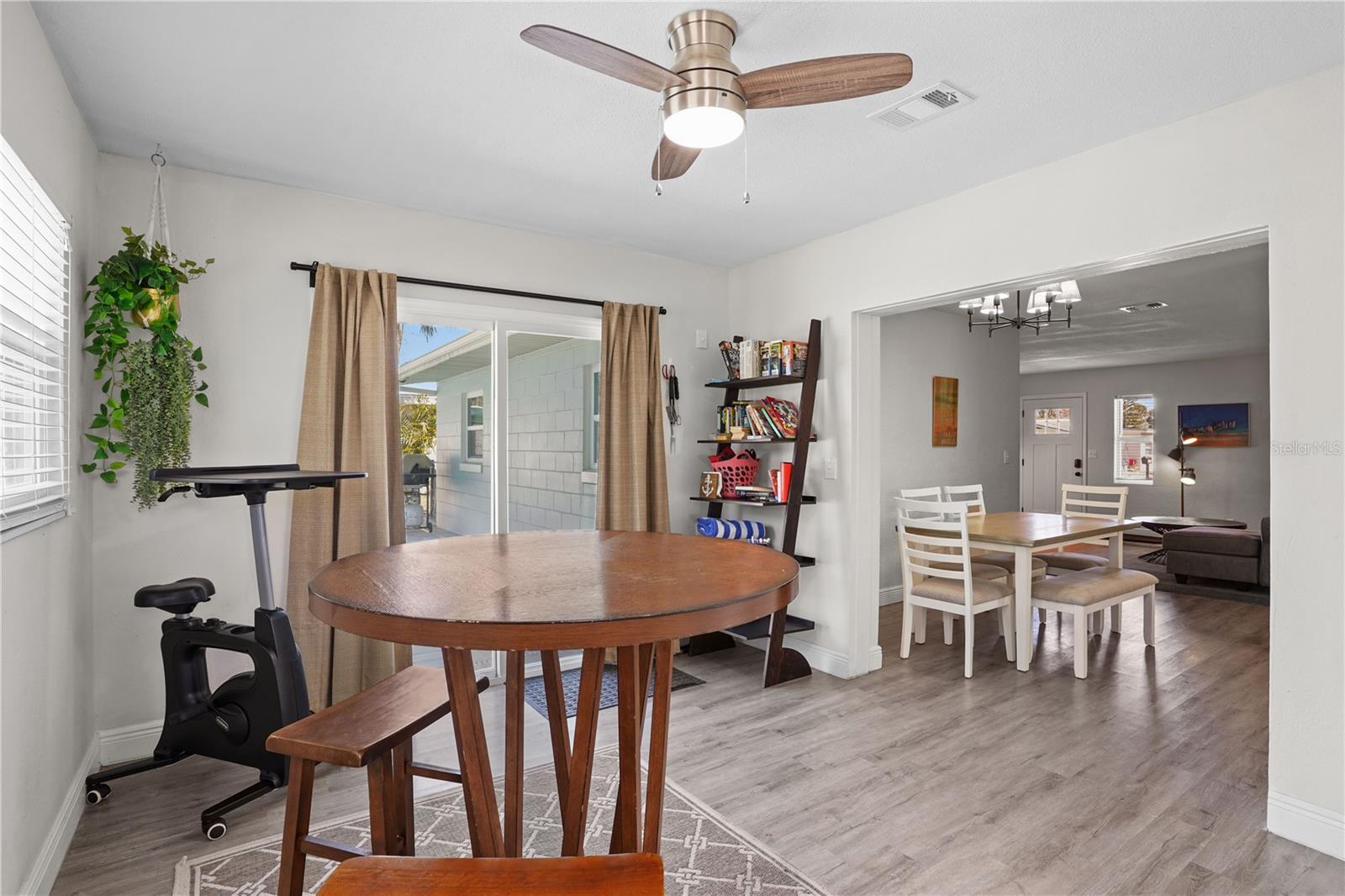 Image 20 of 39 For 1030 Alice Drive