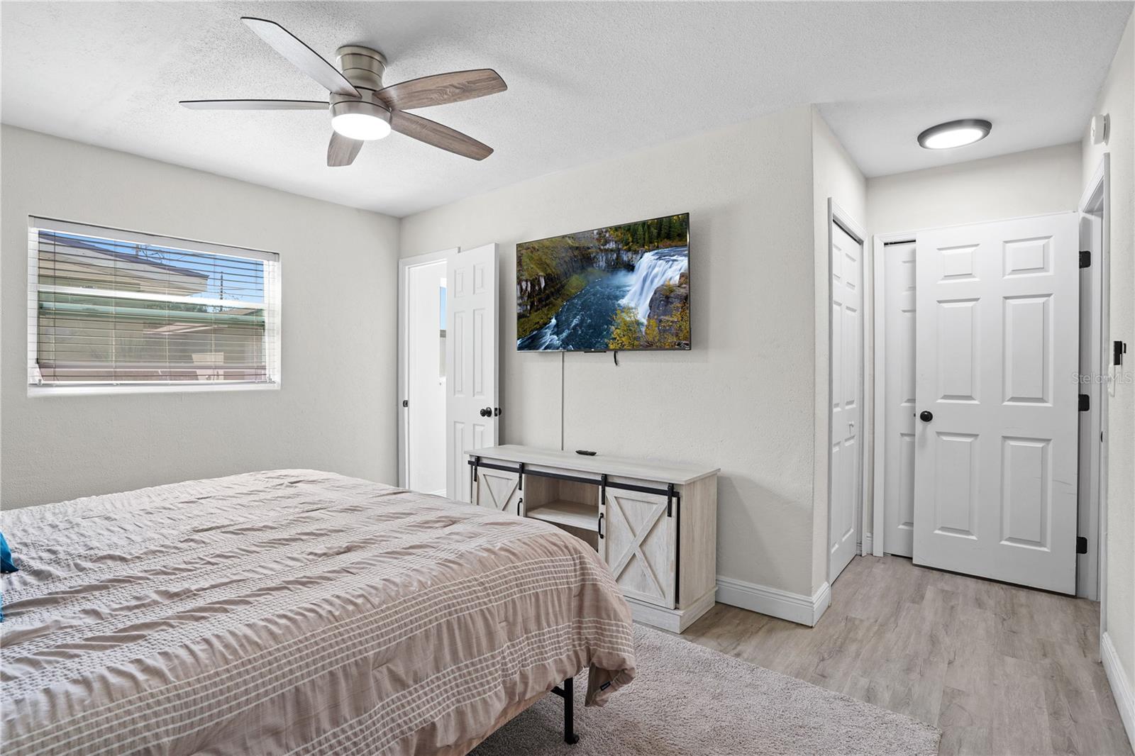 Image 24 of 39 For 1030 Alice Drive