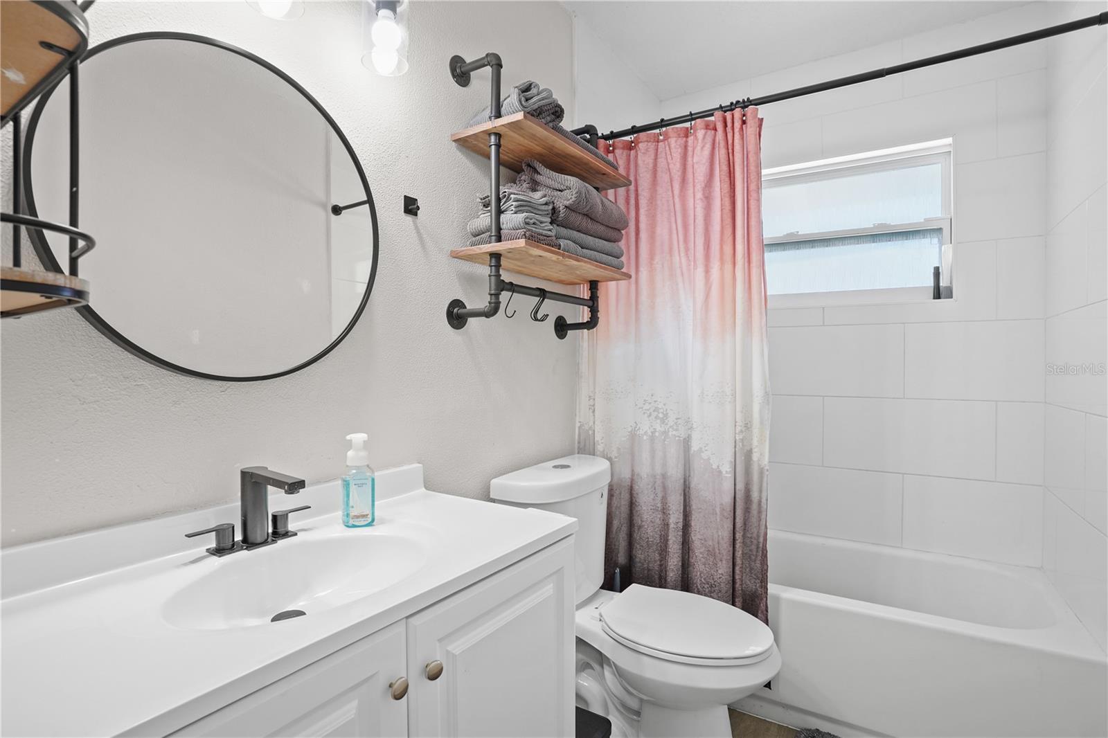 Image 31 of 39 For 1030 Alice Drive