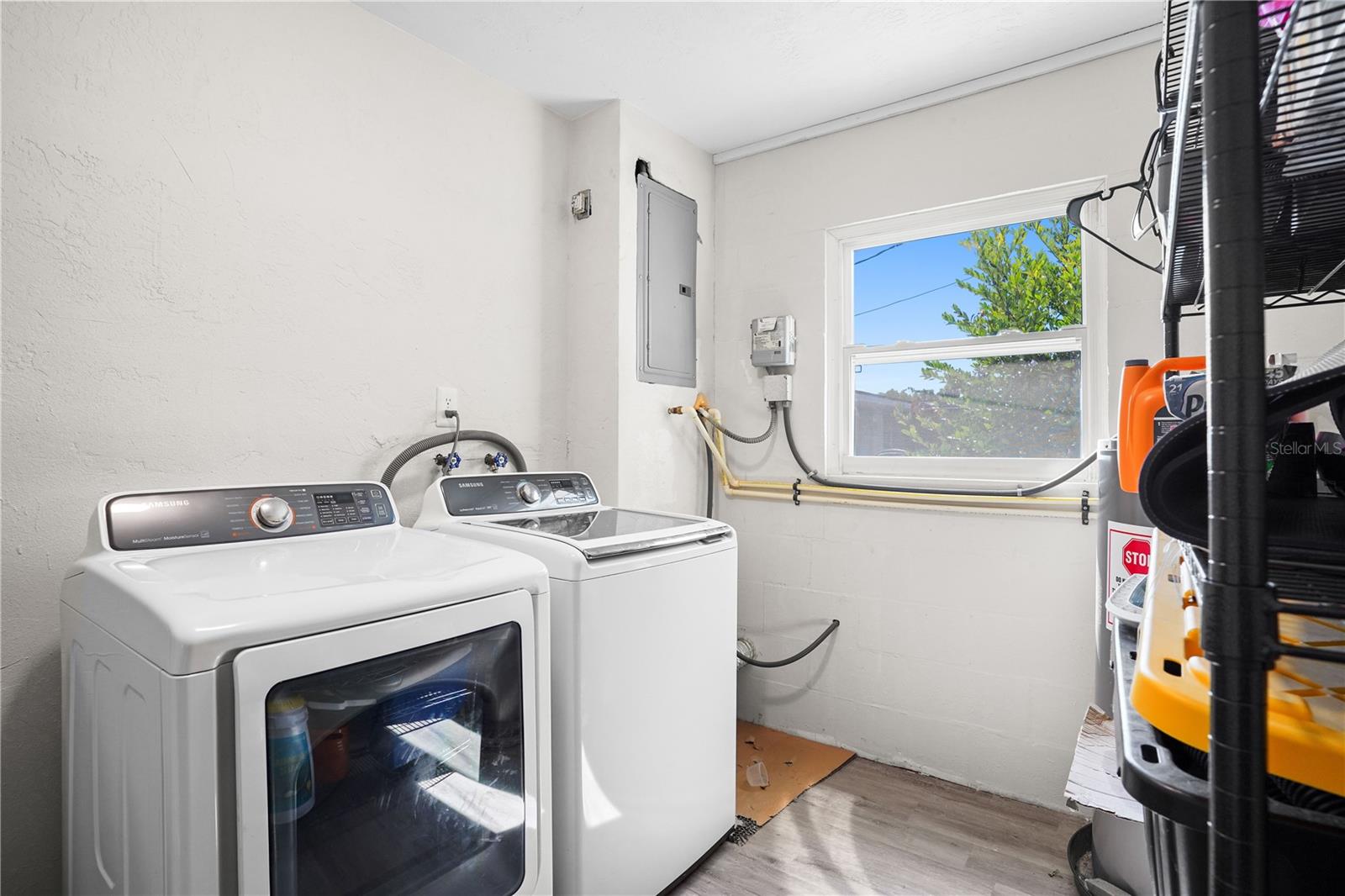 Image 35 of 39 For 1030 Alice Drive