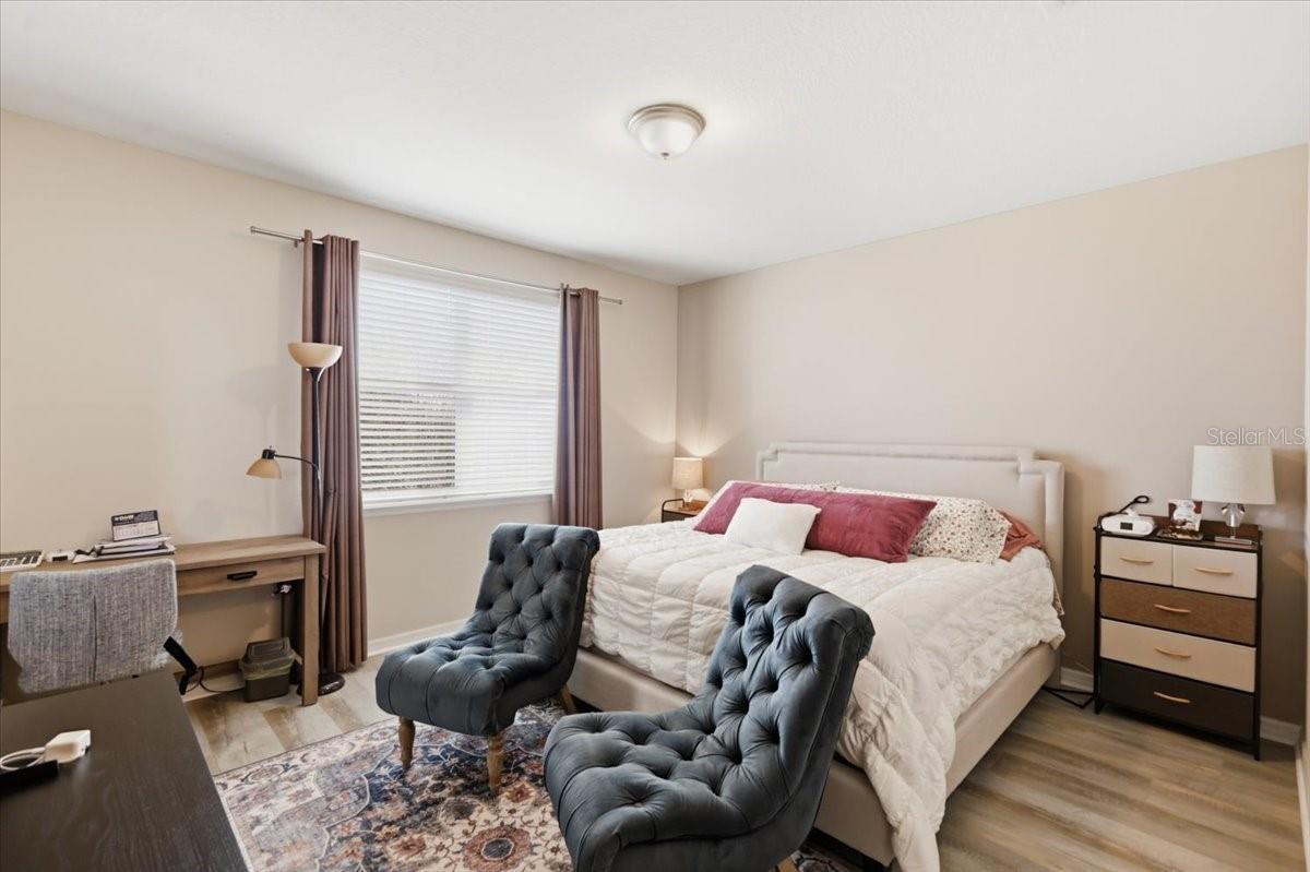 Image 11 of 18 For 4915 Southlawn Avenue