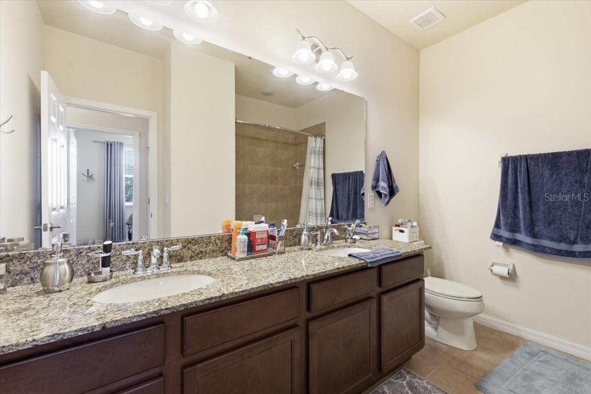 Image 17 of 18 For 4915 Southlawn Avenue