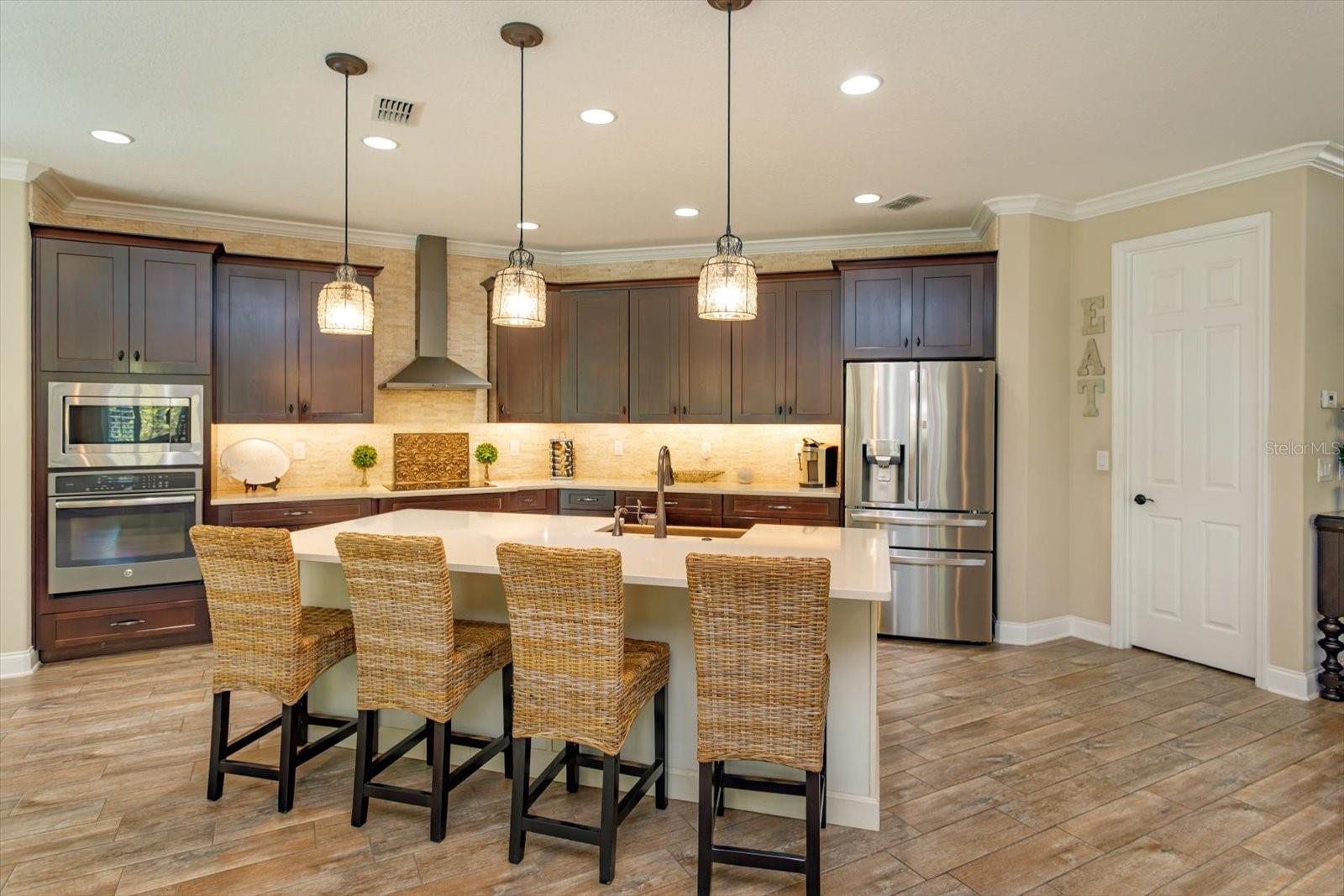 Image 16 of 45 For 790 Zoe Court