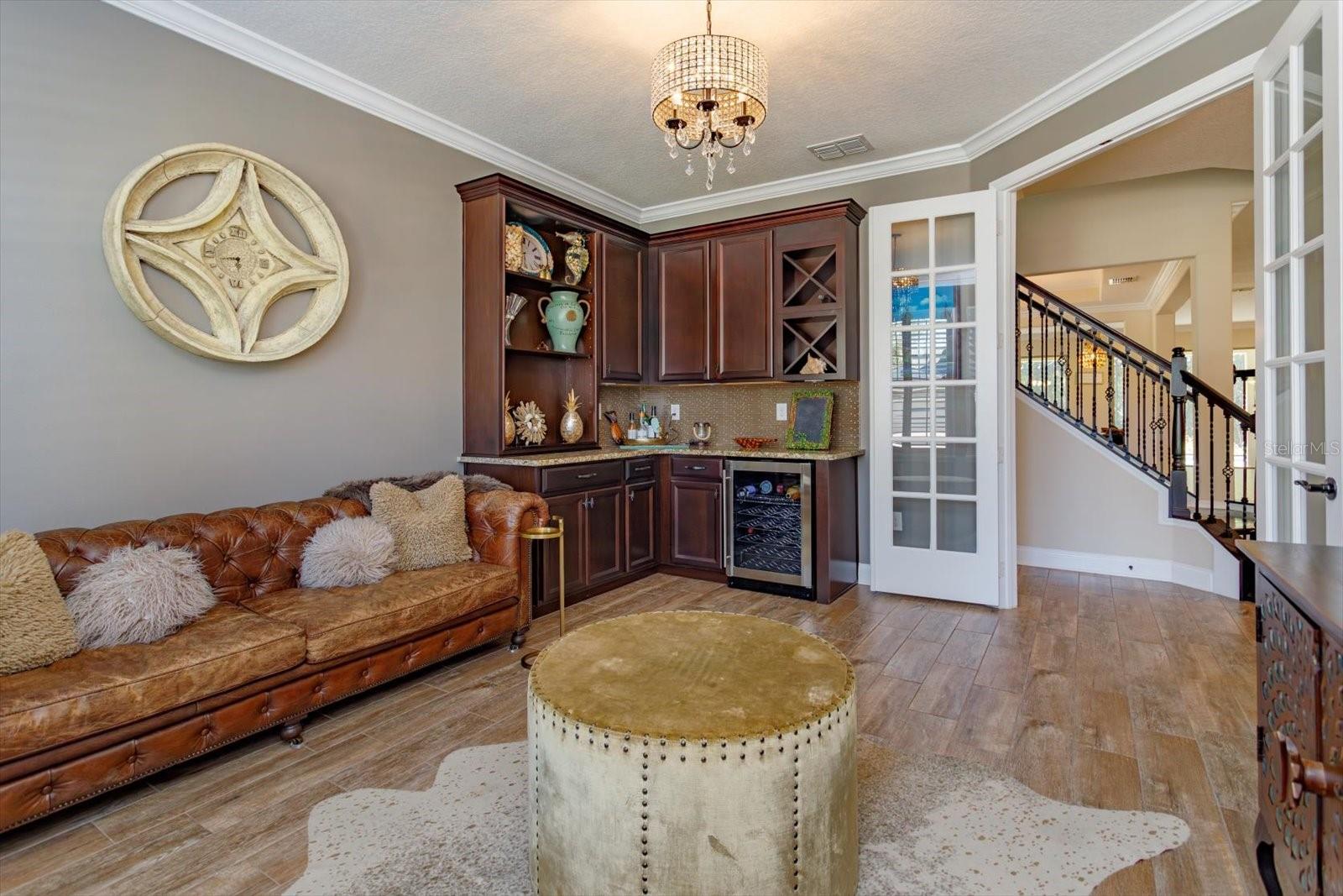 Image 27 of 45 For 790 Zoe Court