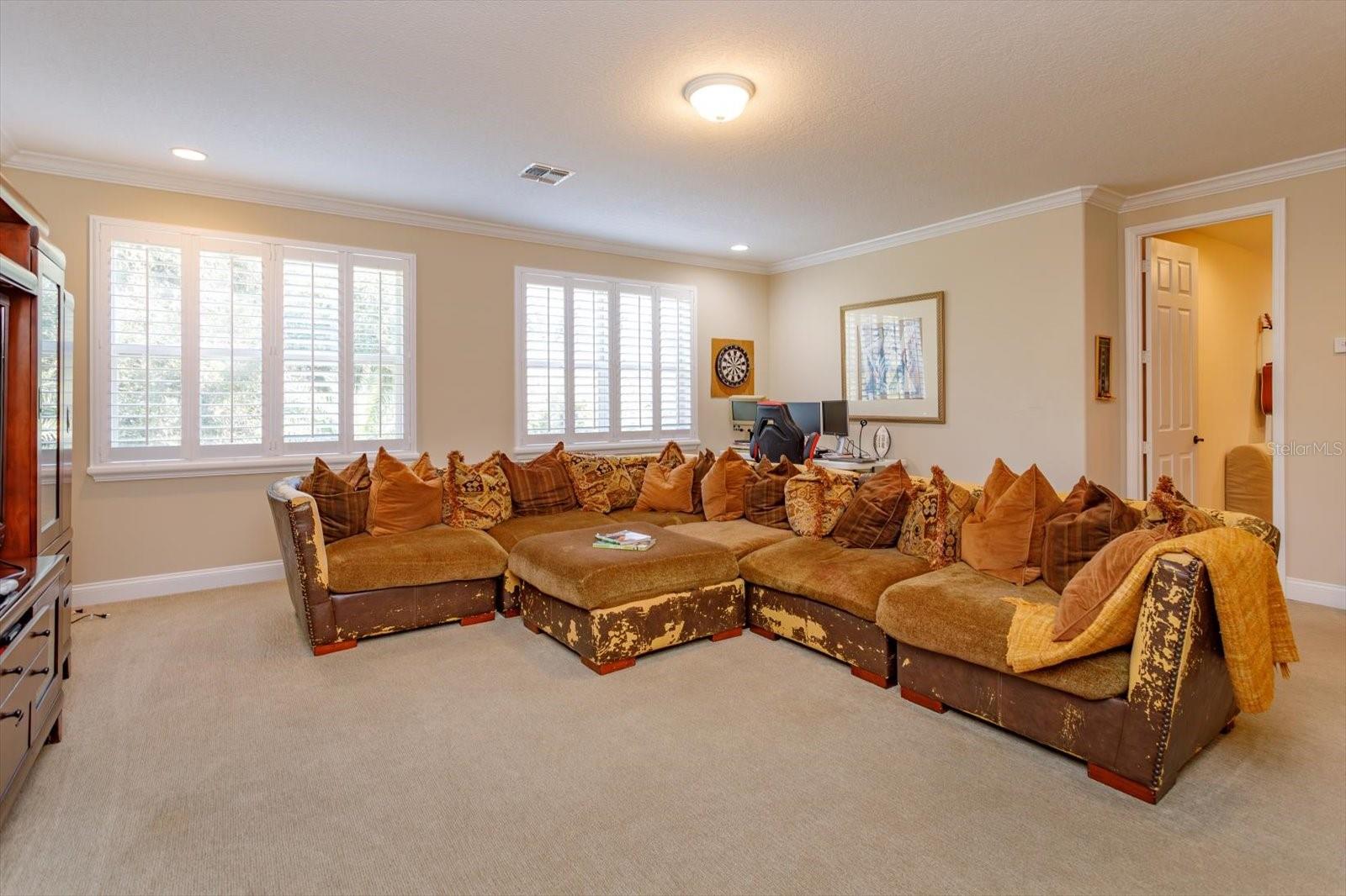 Image 29 of 45 For 790 Zoe Court