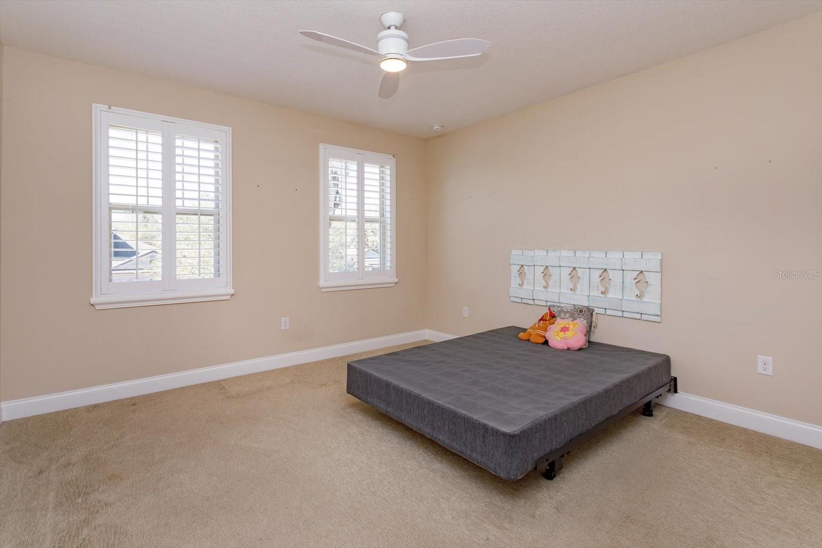 Image 37 of 45 For 790 Zoe Court