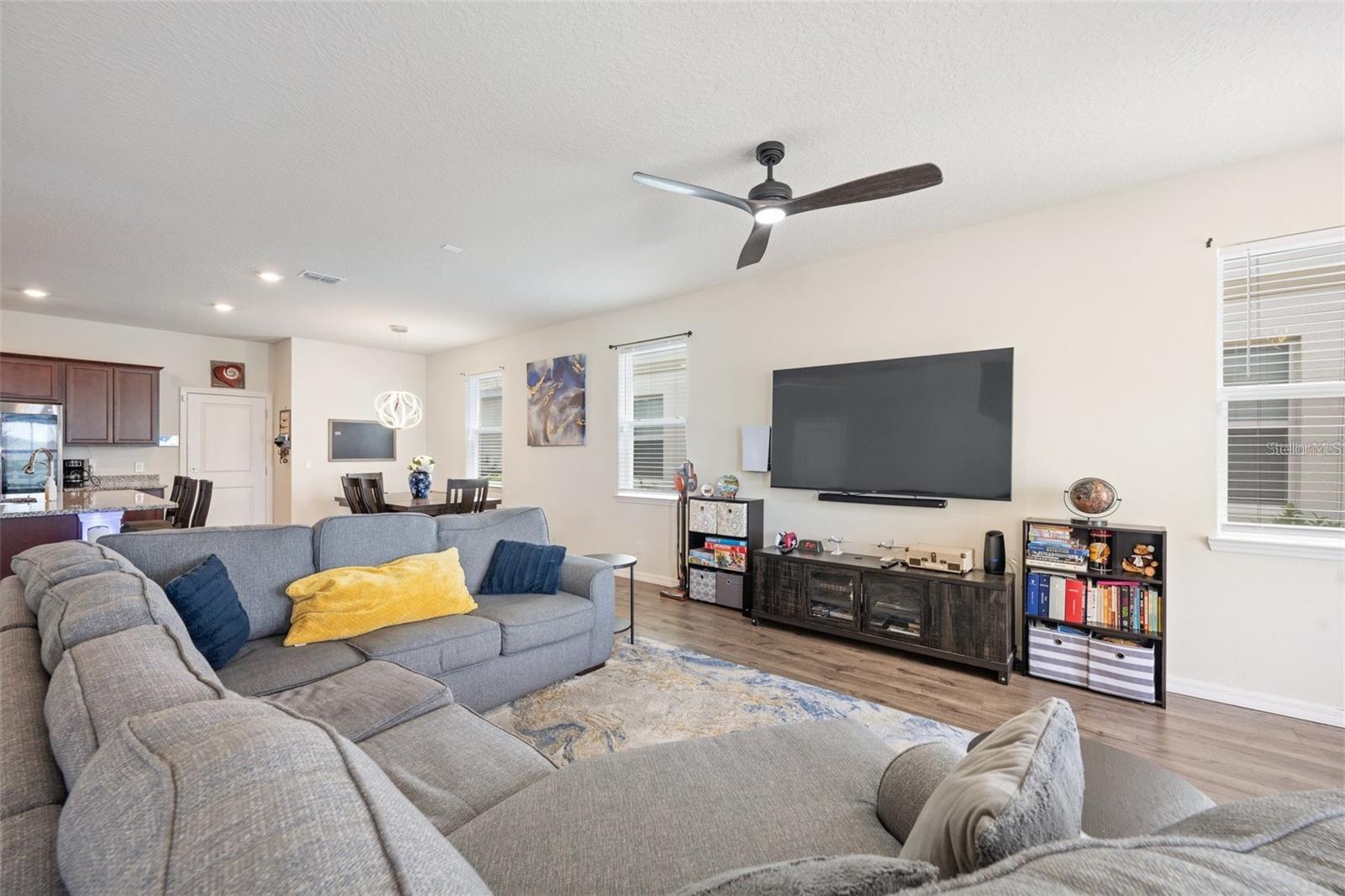 Image 3 of 29 For 2769 Franklin Road