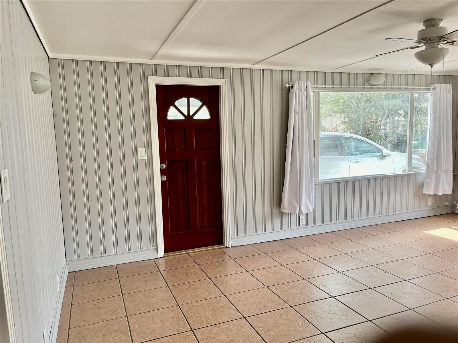 Image 13 of 20 For 116 Renellie Drive