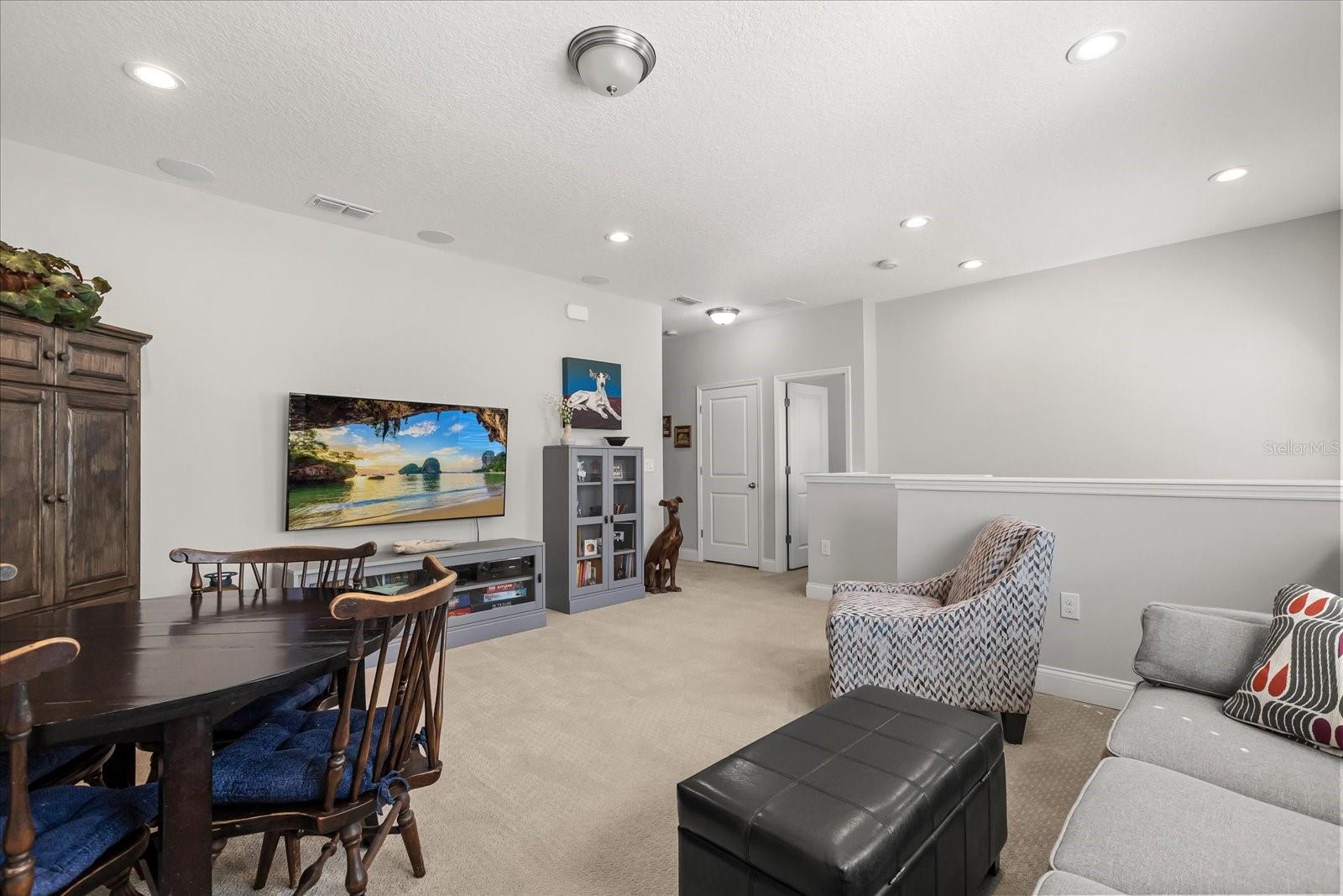 Image 17 of 47 For 1045 Colleton Alley