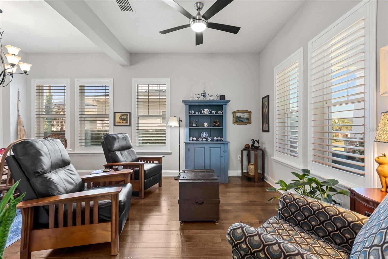 Image 5 of 47 For 1045 Colleton Alley