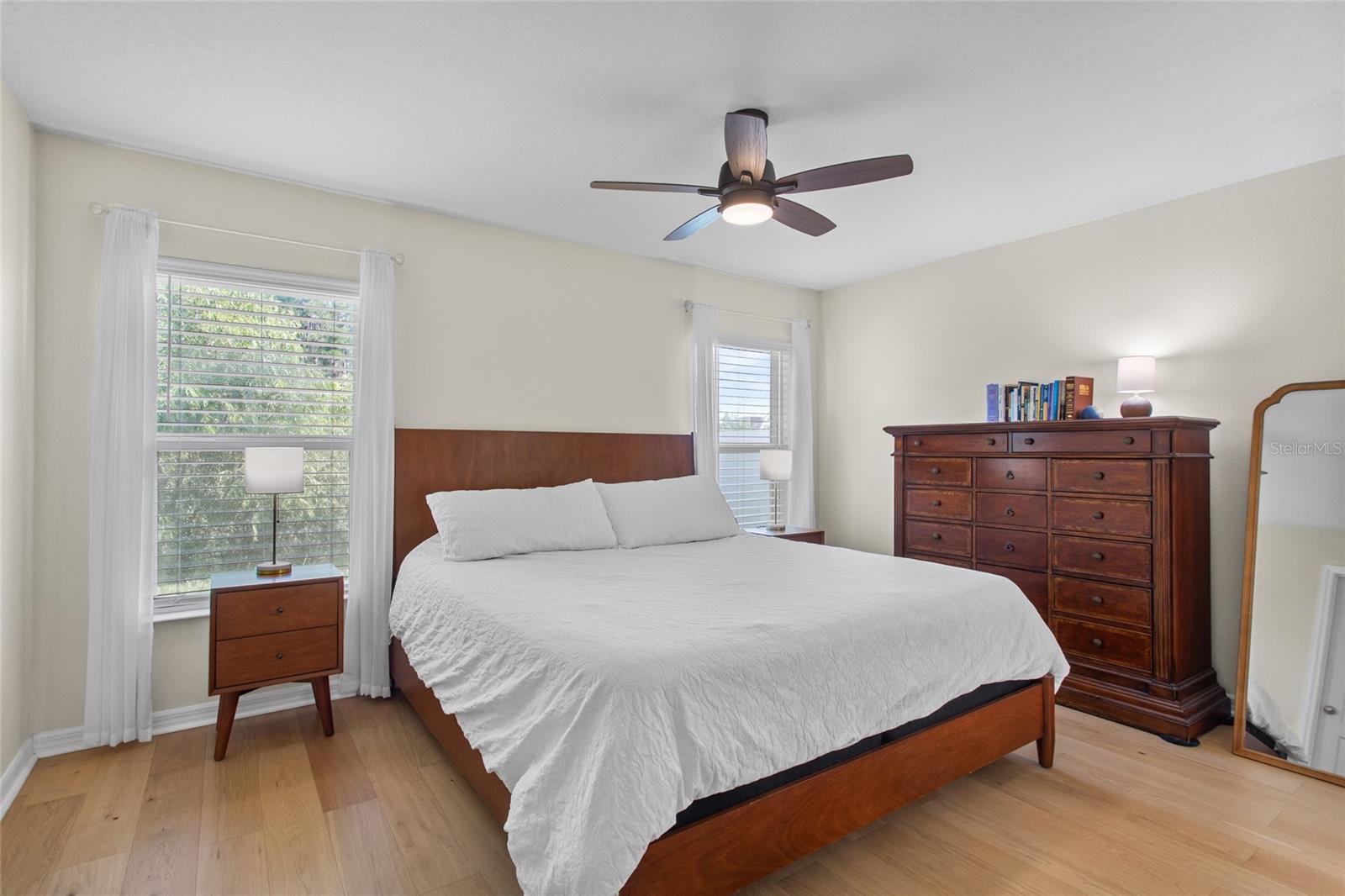 Image 14 of 27 For 4621 Glencrest Loop