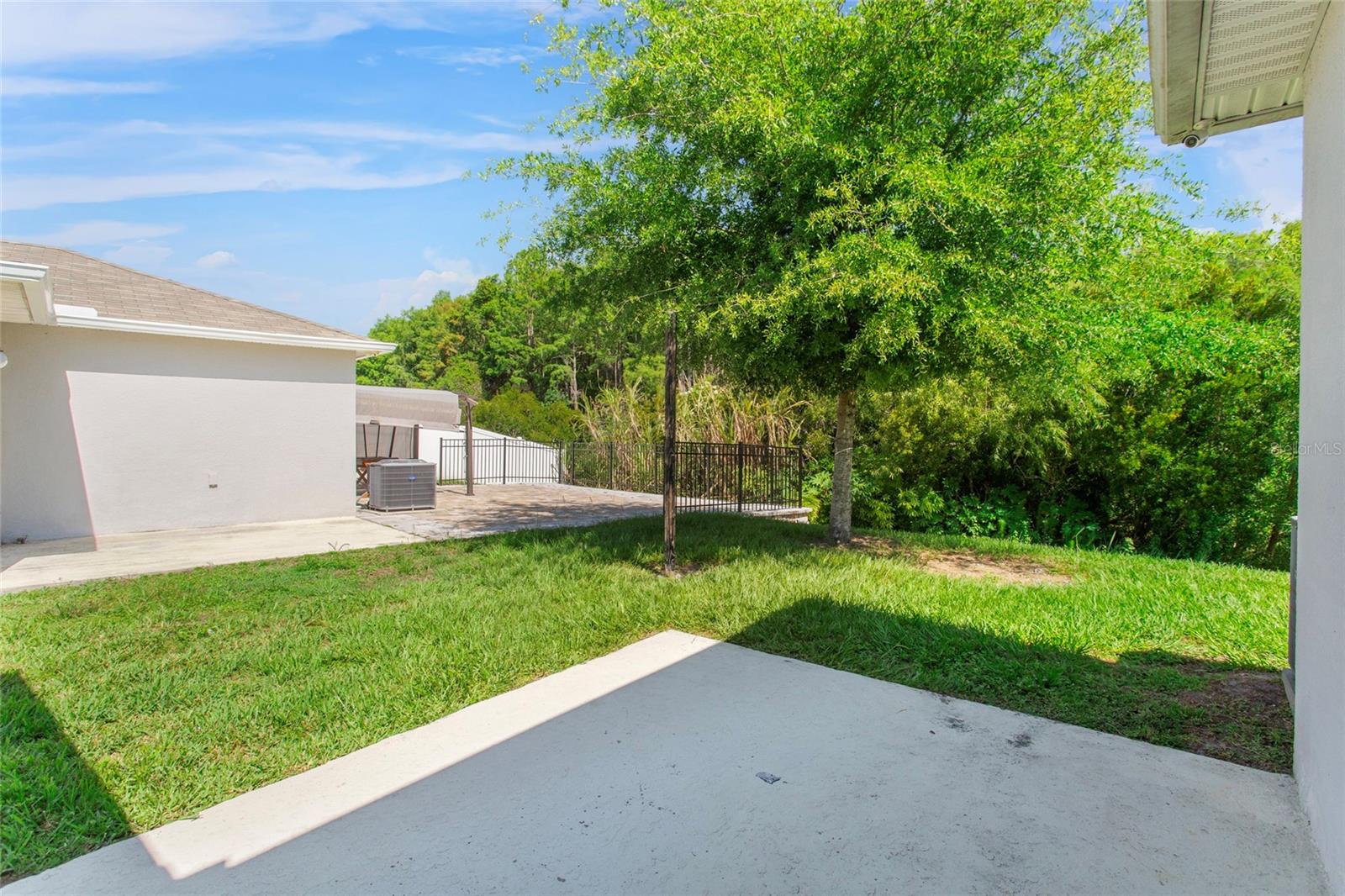 Image 27 of 27 For 4621 Glencrest Loop