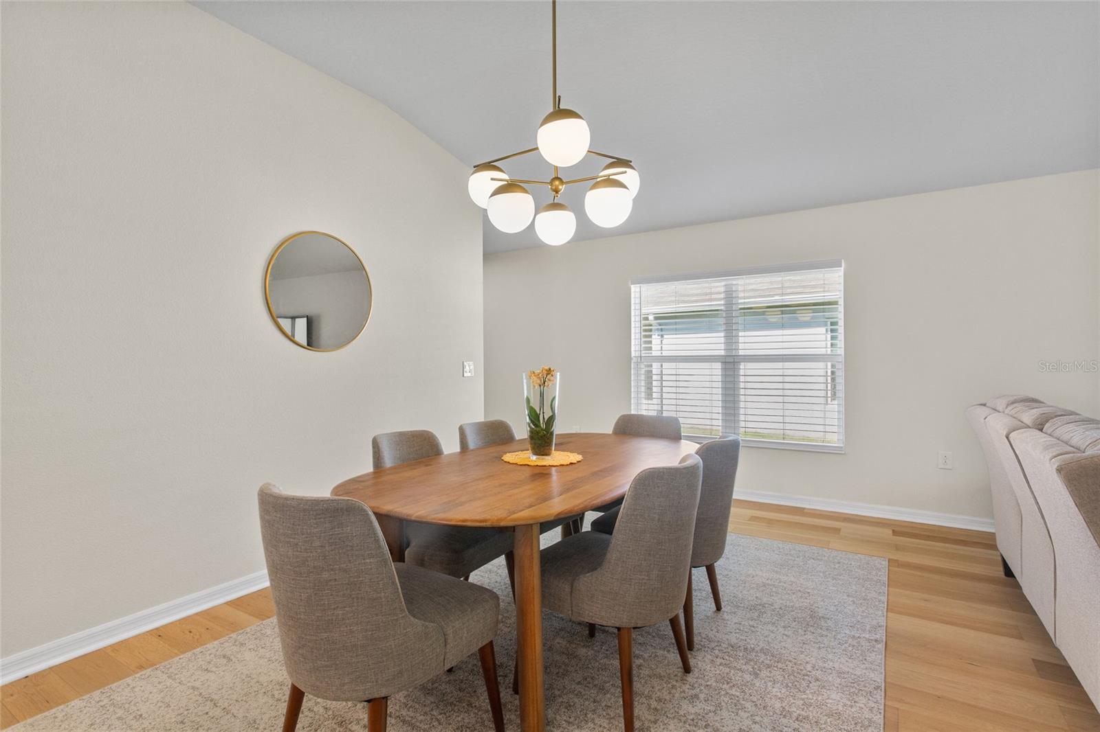 Image 5 of 27 For 4621 Glencrest Loop