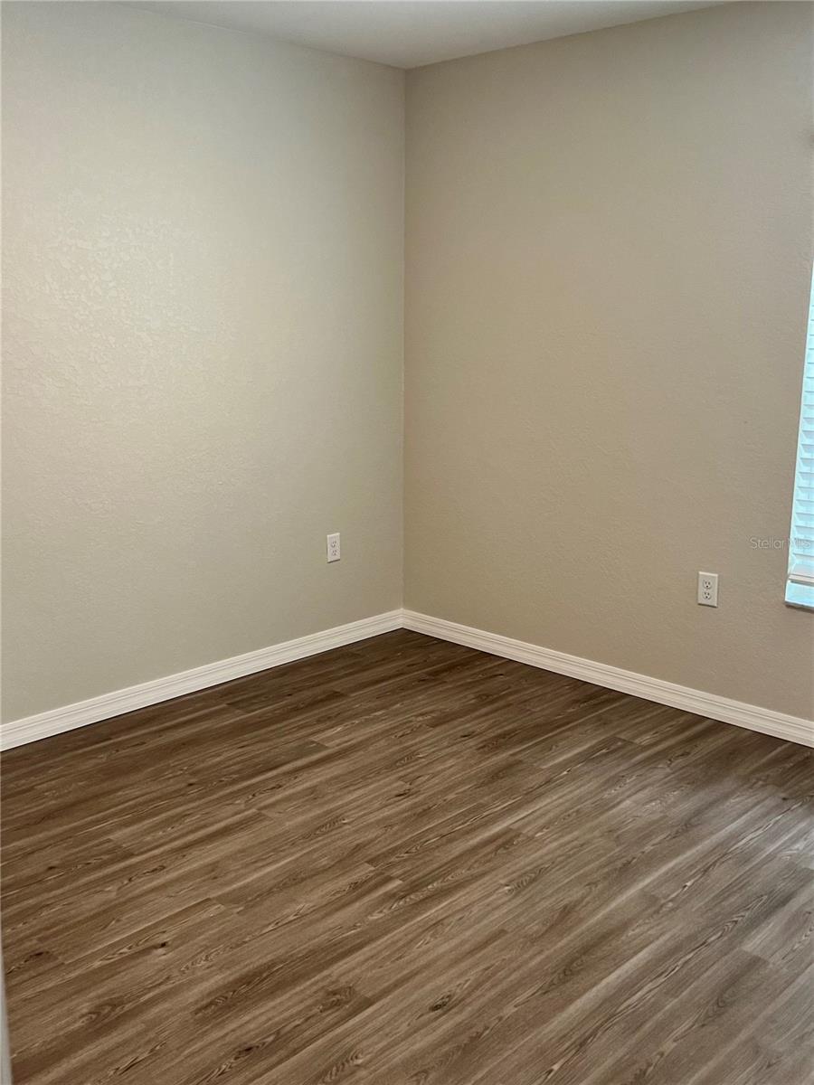 Image 11 of 11 For 34 Locust Run 2