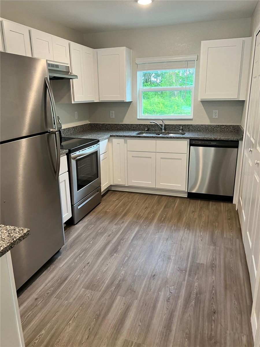 Image 4 of 11 For 34 Locust Run 2