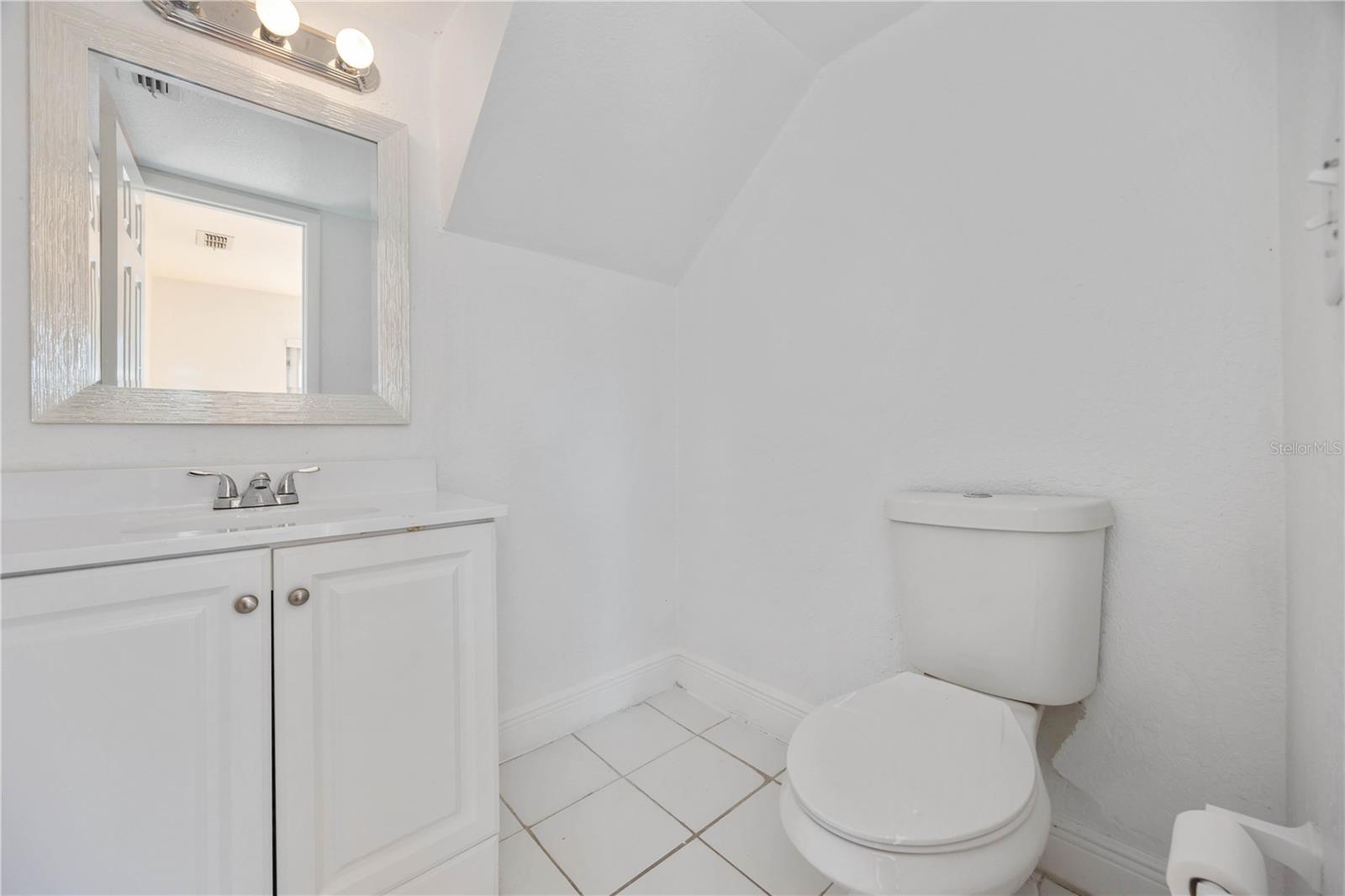 Image 23 of 42 For 1675 Sailpoint Drive