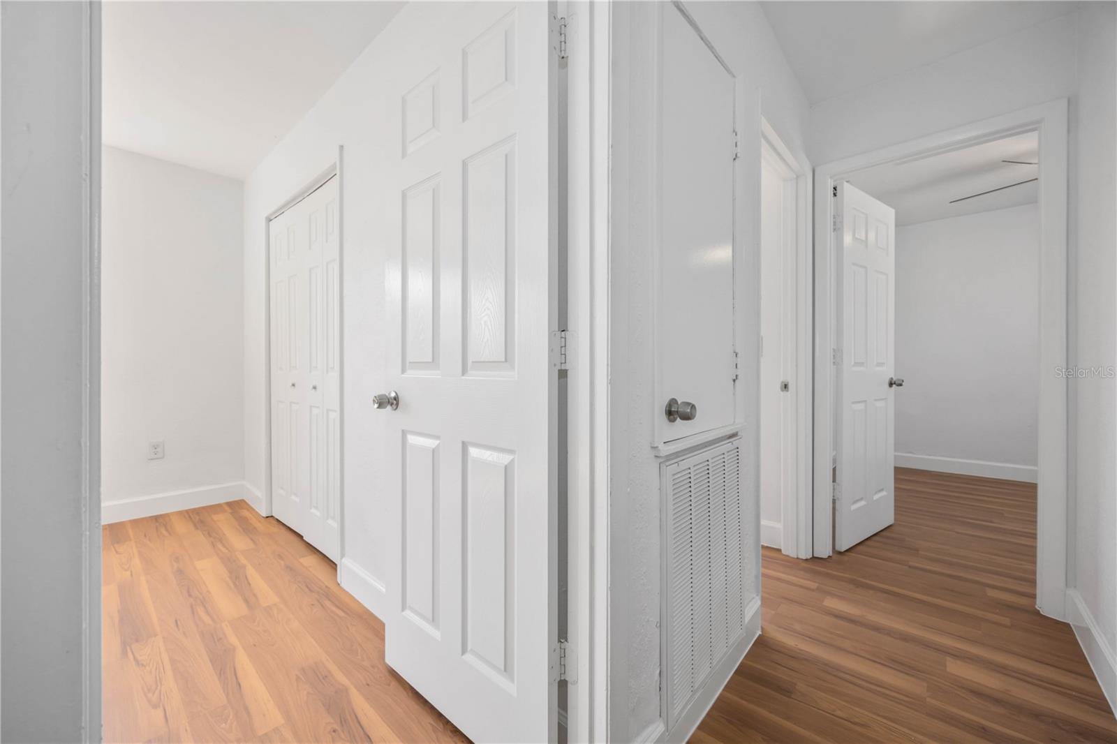 Image 24 of 42 For 1675 Sailpoint Drive