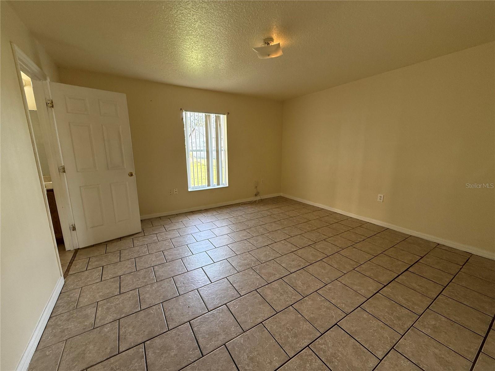 Image 12 of 17 For 731 Squirrel Court