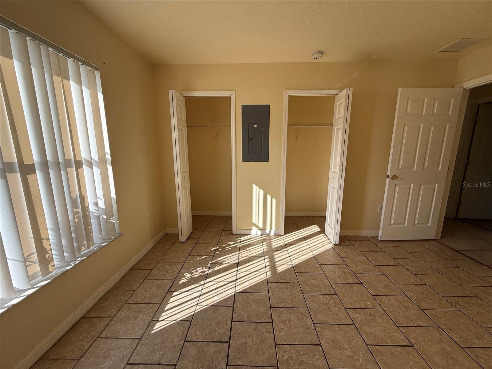 Image 16 of 17 For 731 Squirrel Court