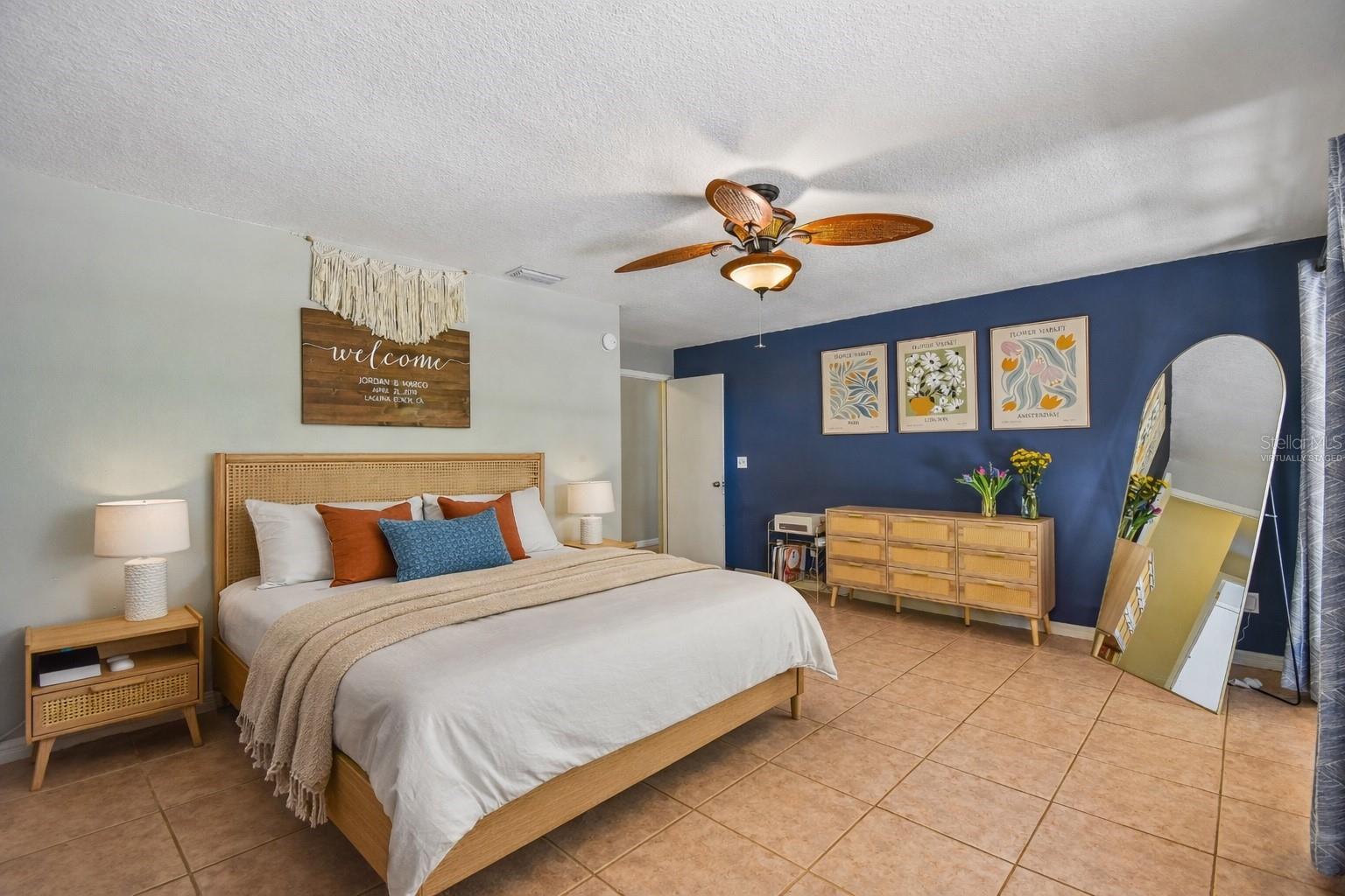 Image 12 of 27 For 1106 Superior Court