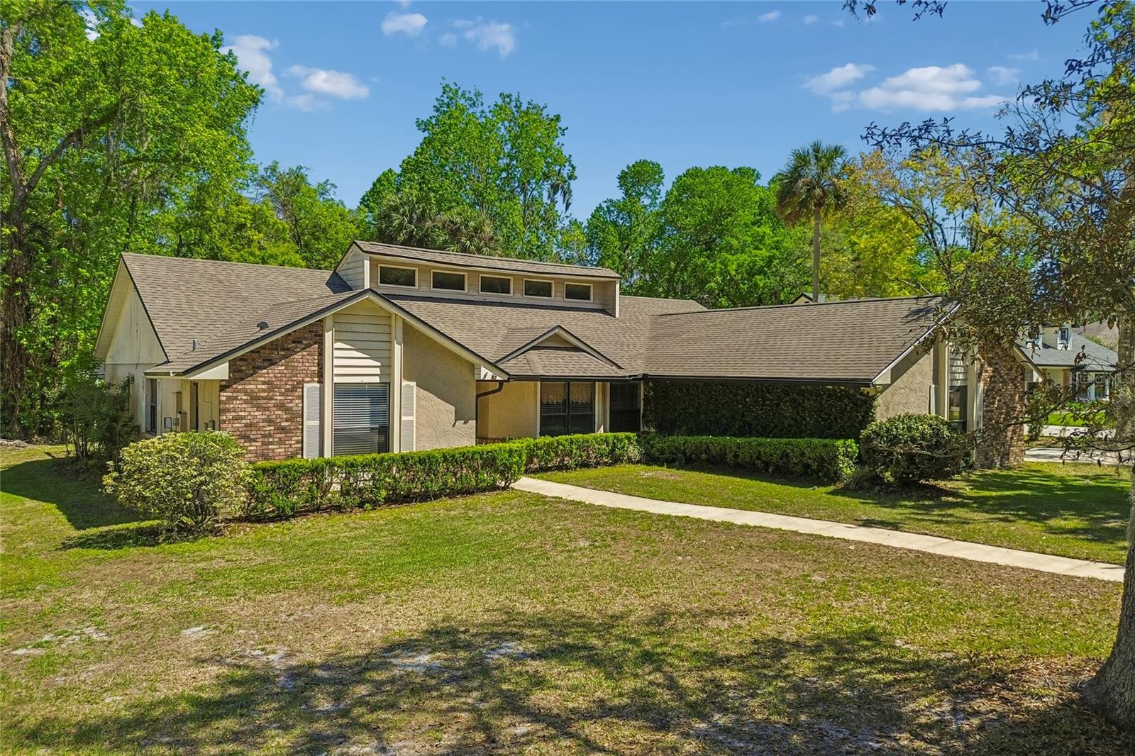 Image 24 of 27 For 1106 Superior Court