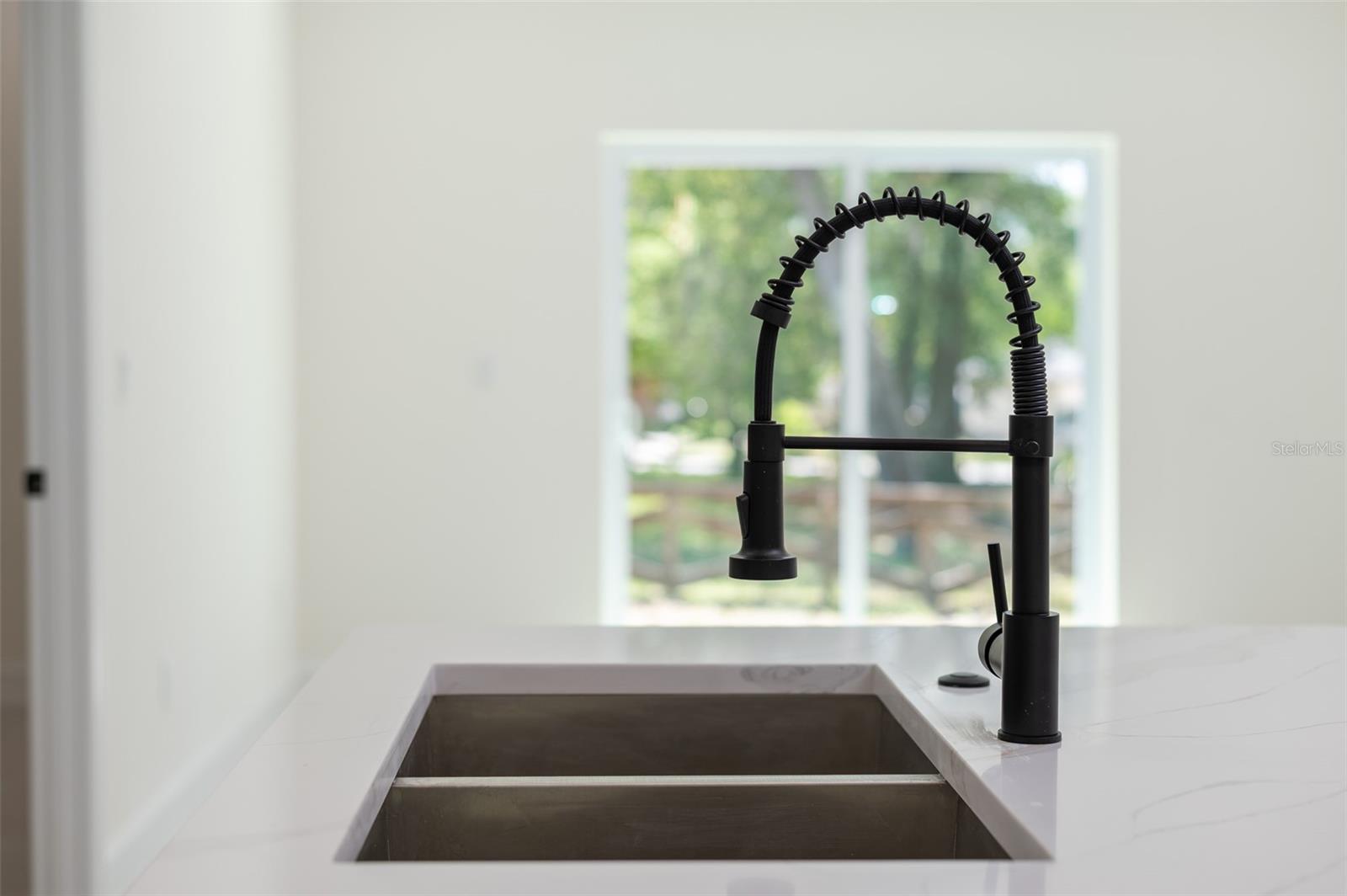 Image 14 of 52 For 1686 17th Street