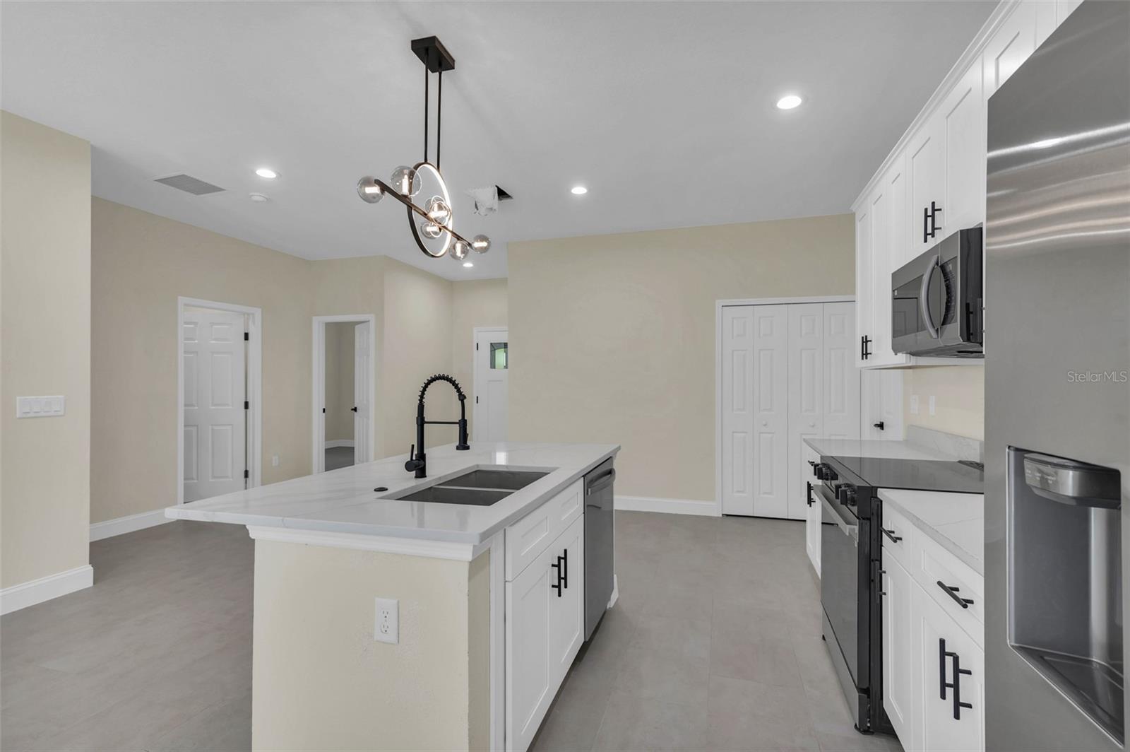 Image 6 of 52 For 1686 17th Street