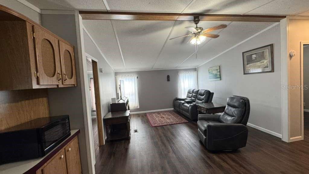 Image 11 of 39 For 15317 Old Chisholm Trail