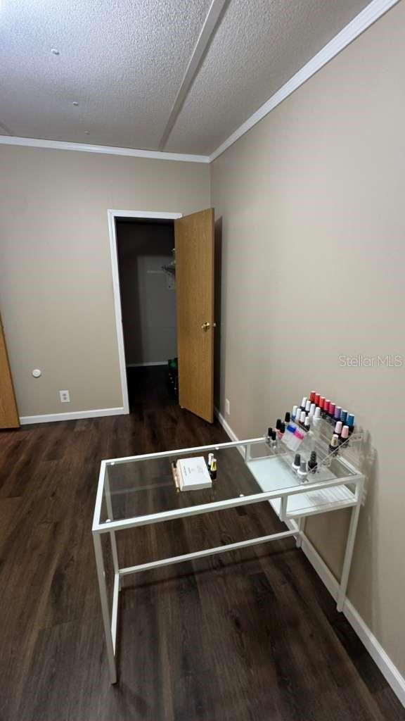 Image 20 of 39 For 15317 Old Chisholm Trail