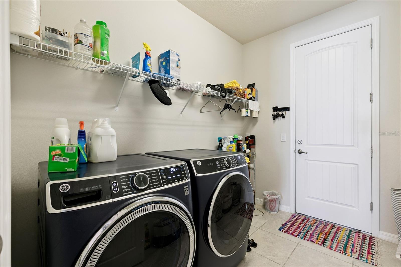 Image 35 of 59 For 3322 Canyon Grand Point