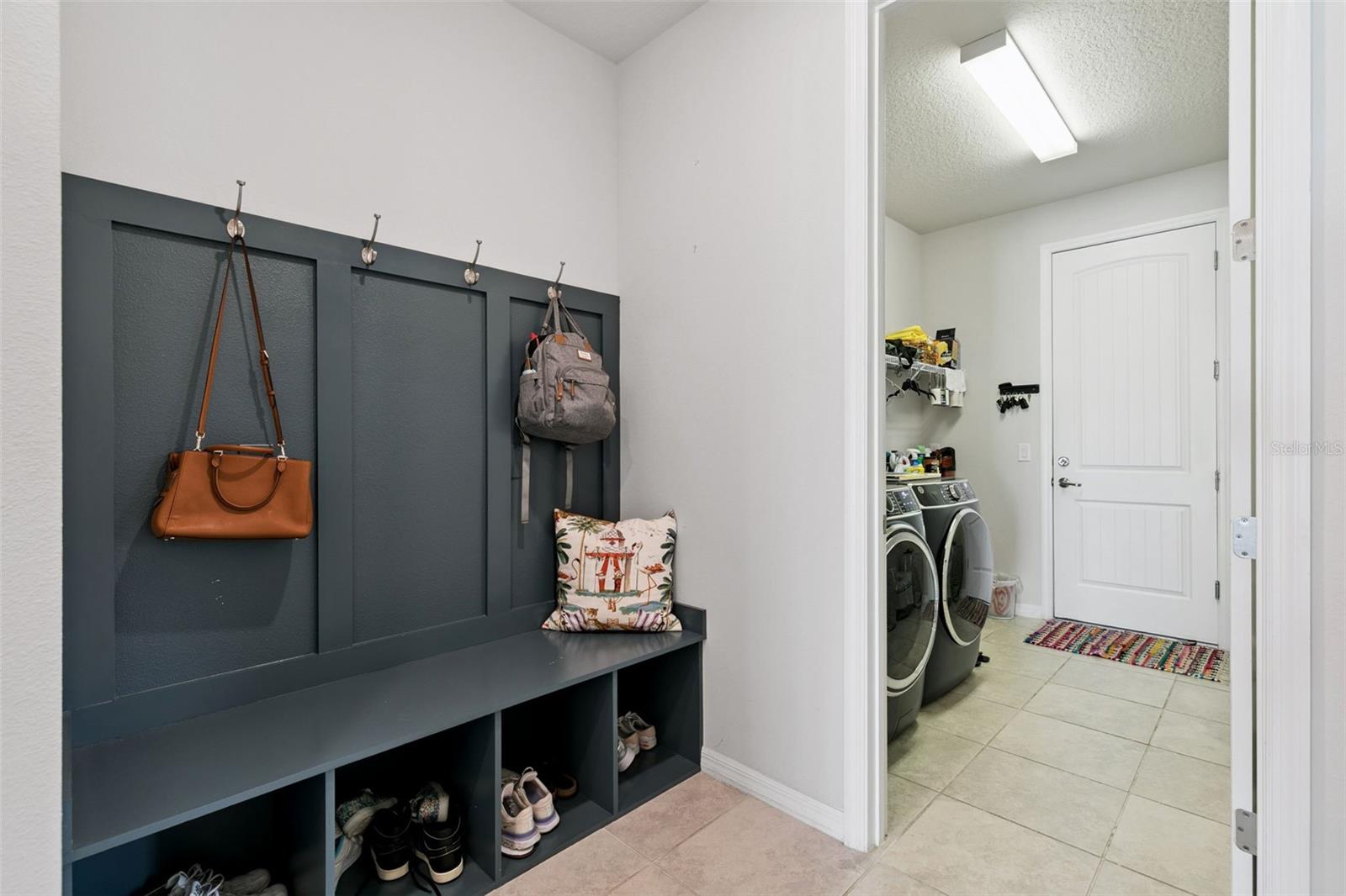 Image 36 of 59 For 3322 Canyon Grand Point