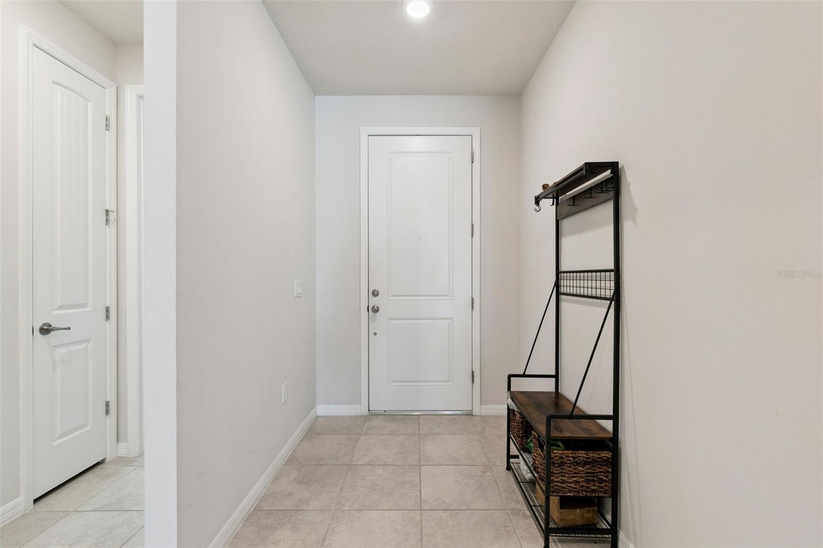 Image 6 of 59 For 3322 Canyon Grand Point