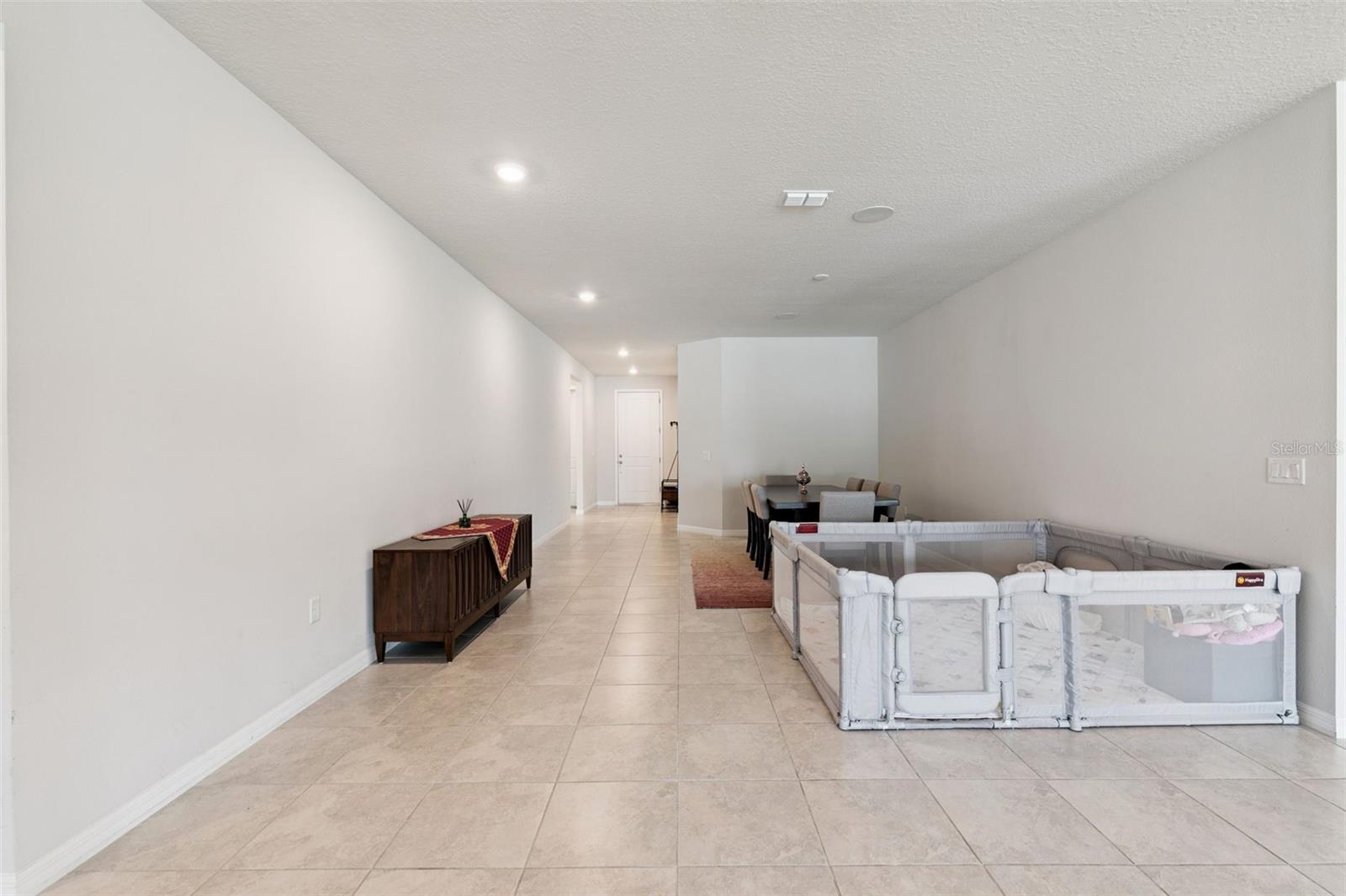 Image 9 of 59 For 3322 Canyon Grand Point