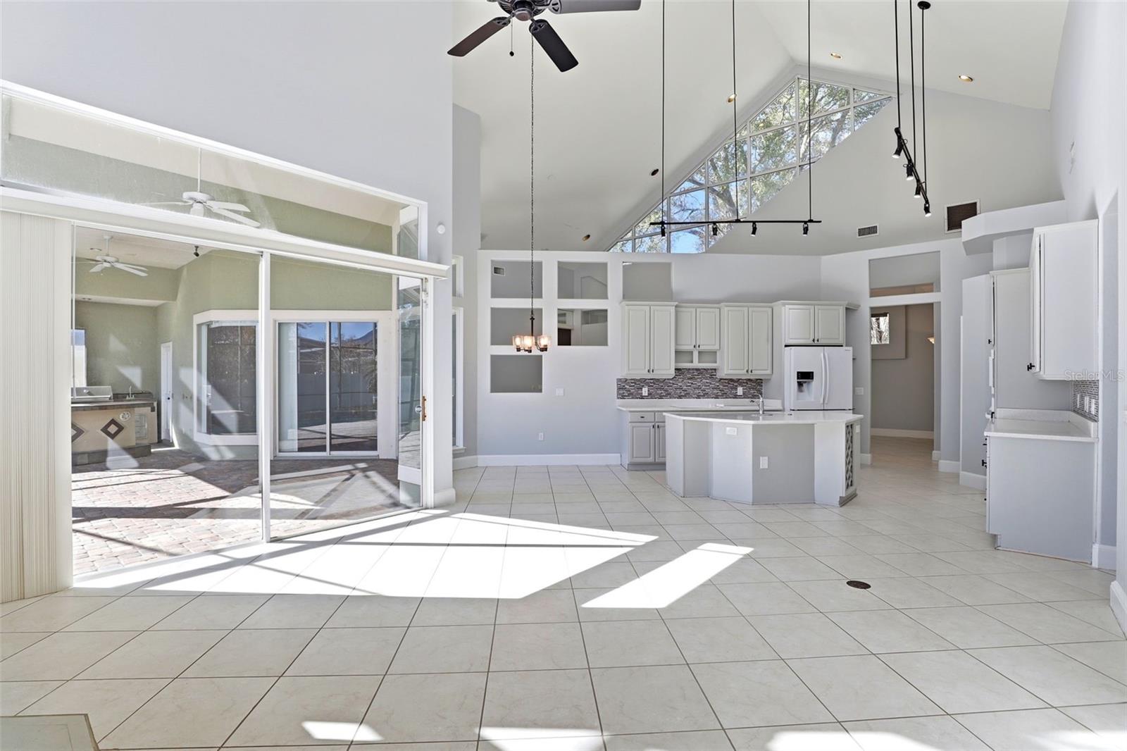 Image 16 of 43 For 8034 Landgrove Court