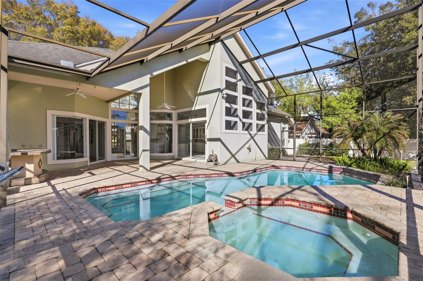 Image 37 of 43 For 8034 Landgrove Court