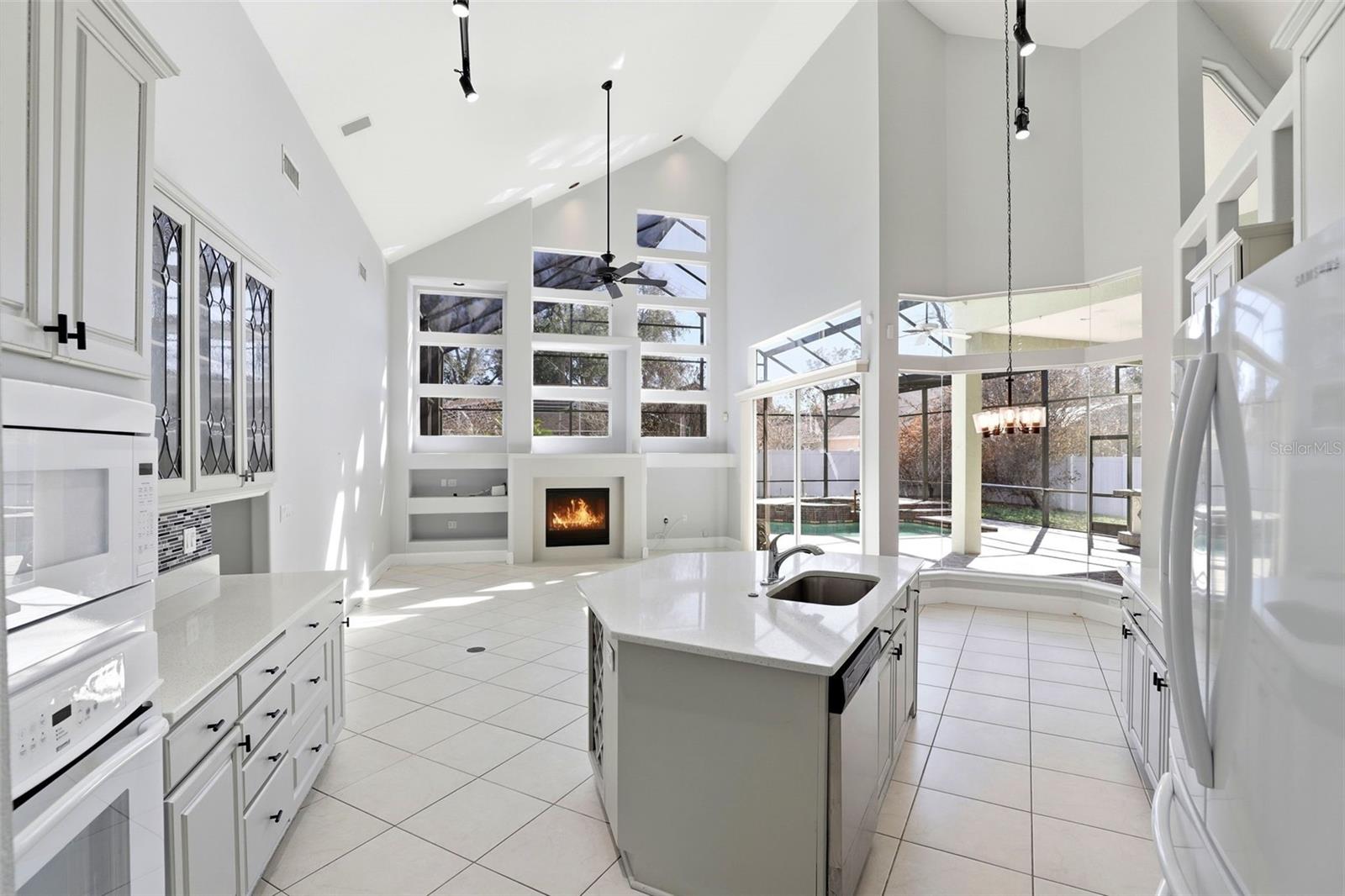 Image 9 of 43 For 8034 Landgrove Court