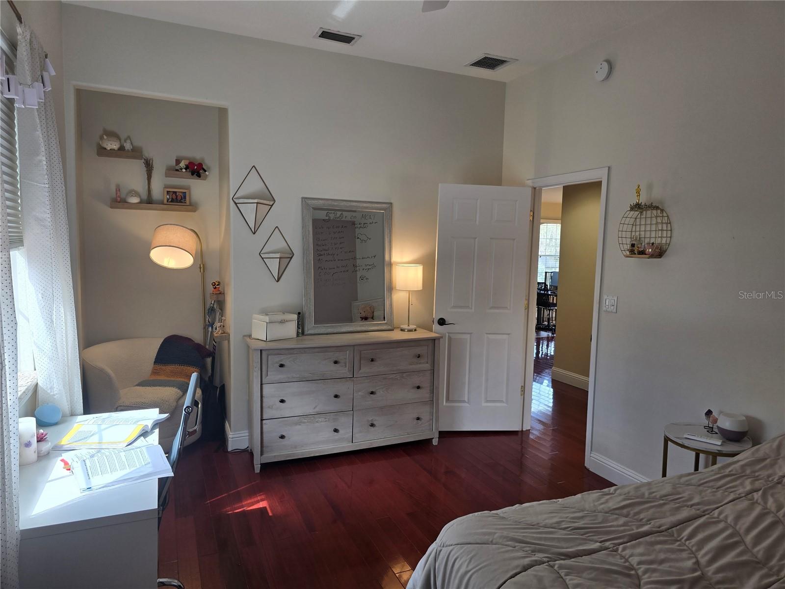 Image 18 of 28 For 13009 Roberts Island Road