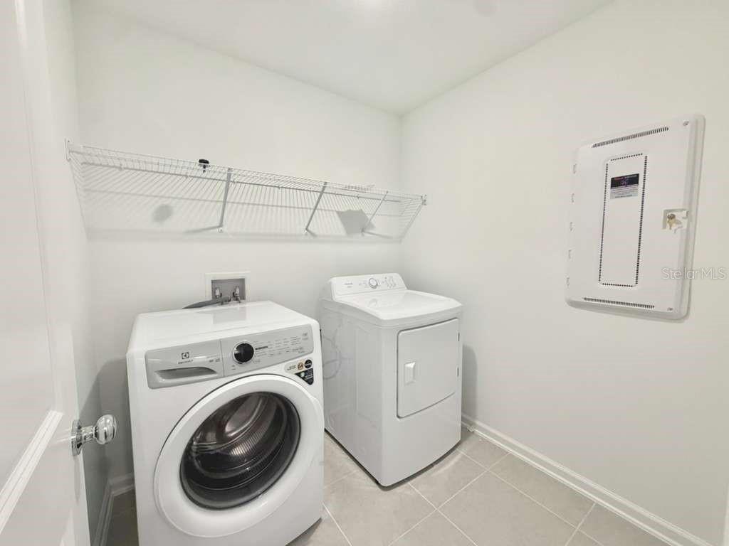 Image 10 of 22 For 3638 Hardman Drive