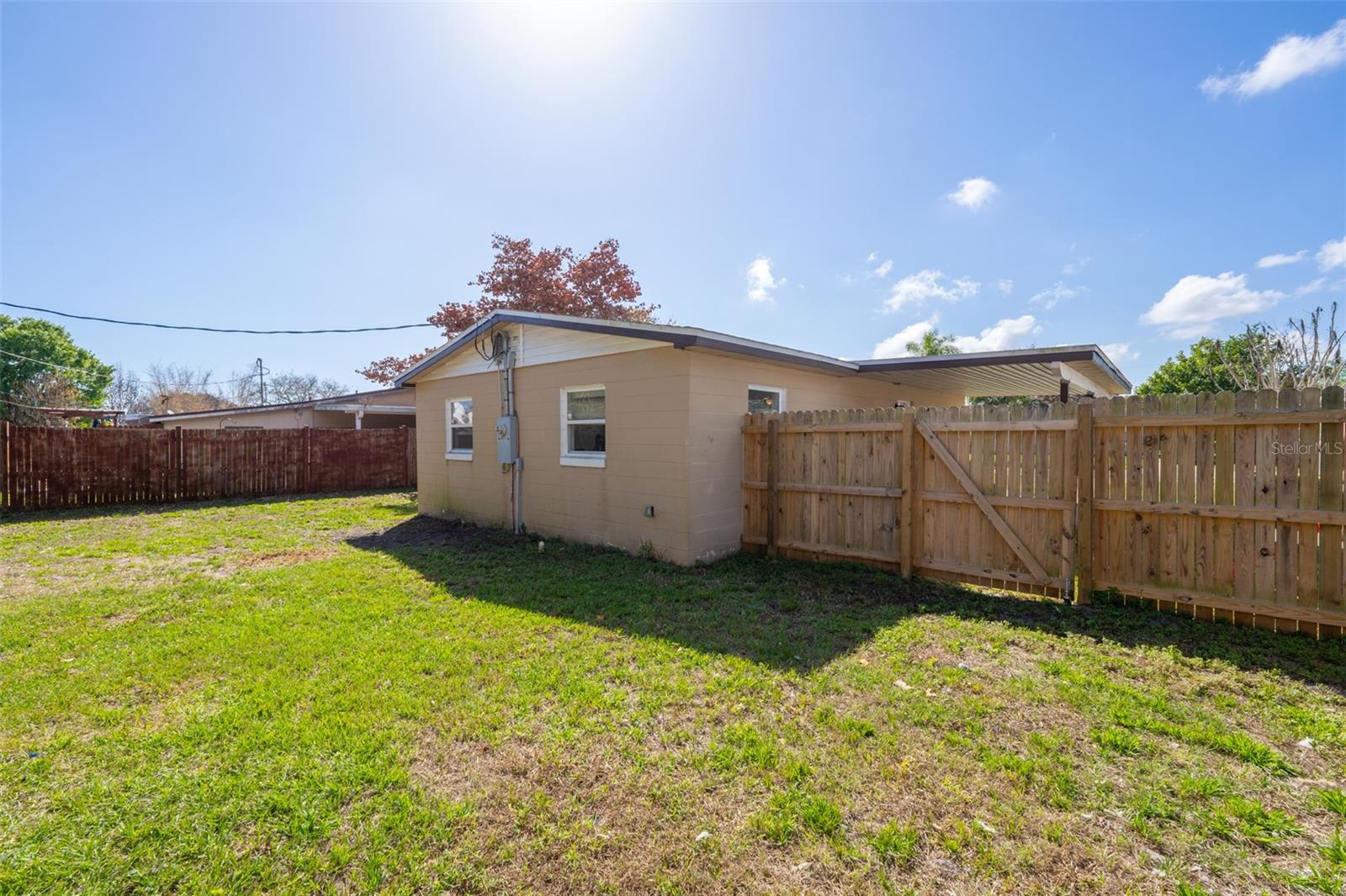 Image 22 of 26 For 218 Prince Avenue