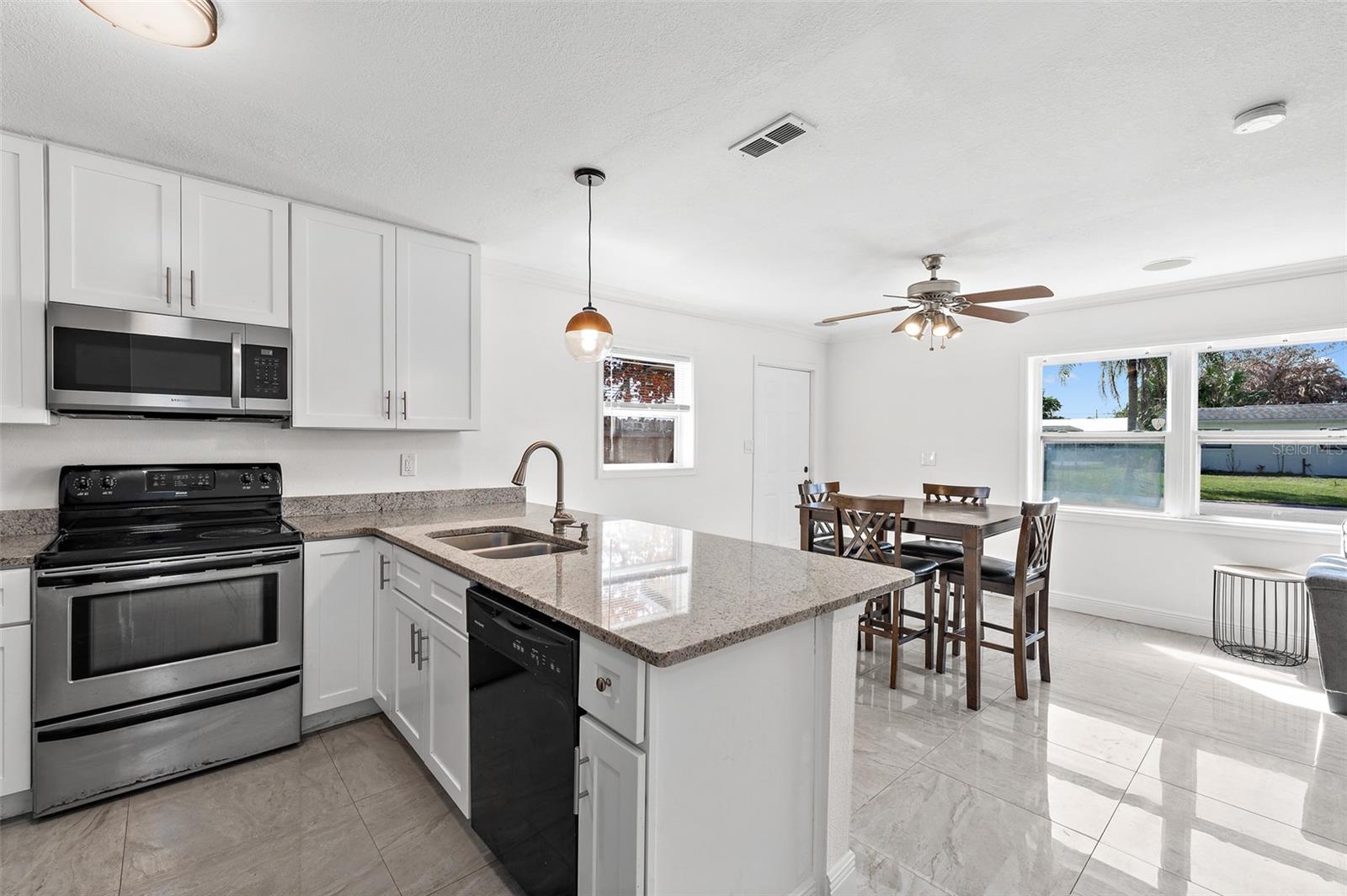 Image 9 of 26 For 218 Prince Avenue