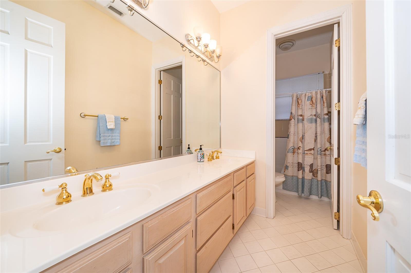 Image 30 of 34 For 1709 Iverness Court