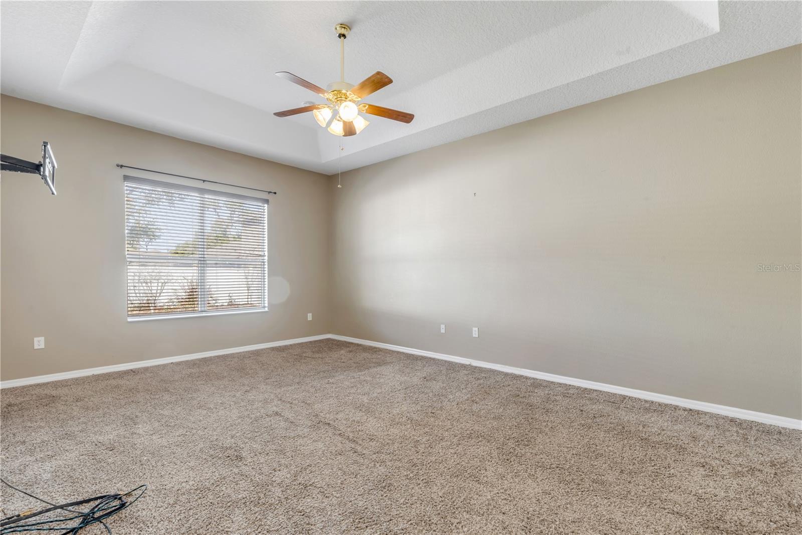 Image 17 of 36 For 414 Holly Fern Trail