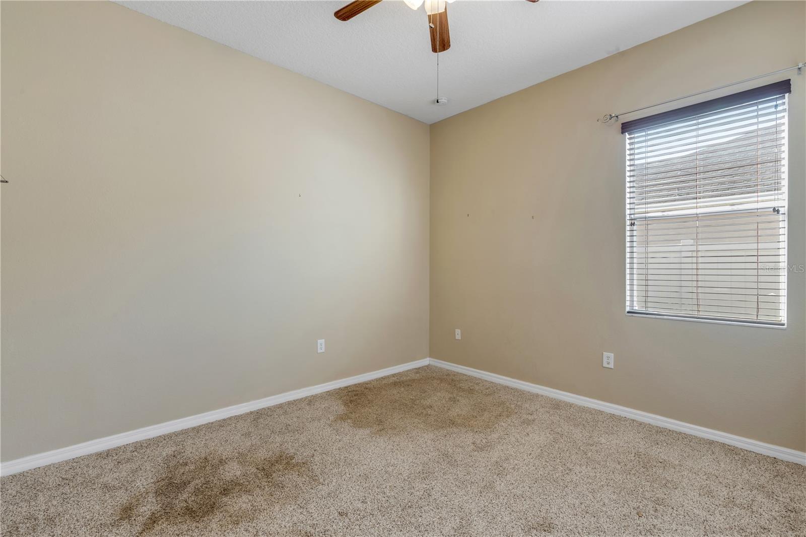 Image 23 of 36 For 414 Holly Fern Trail