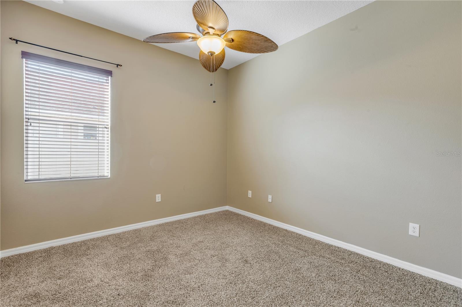 Image 25 of 36 For 414 Holly Fern Trail