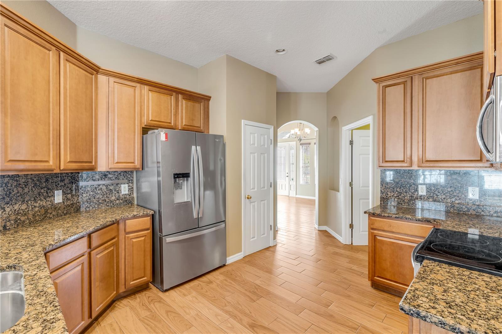 Image 9 of 36 For 414 Holly Fern Trail