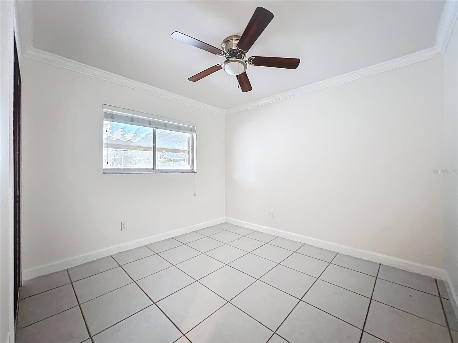 Image 36 of 54 For 821 Raven Avenue