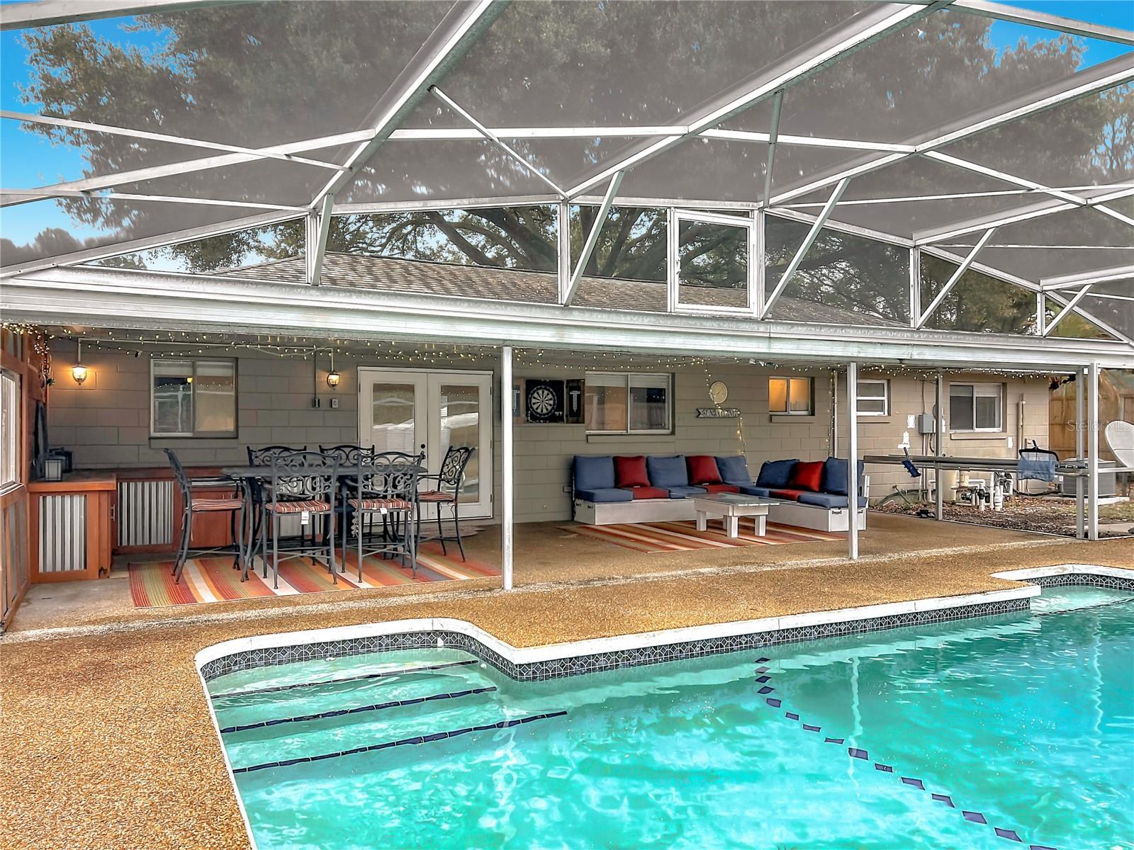 Image 45 of 54 For 821 Raven Avenue