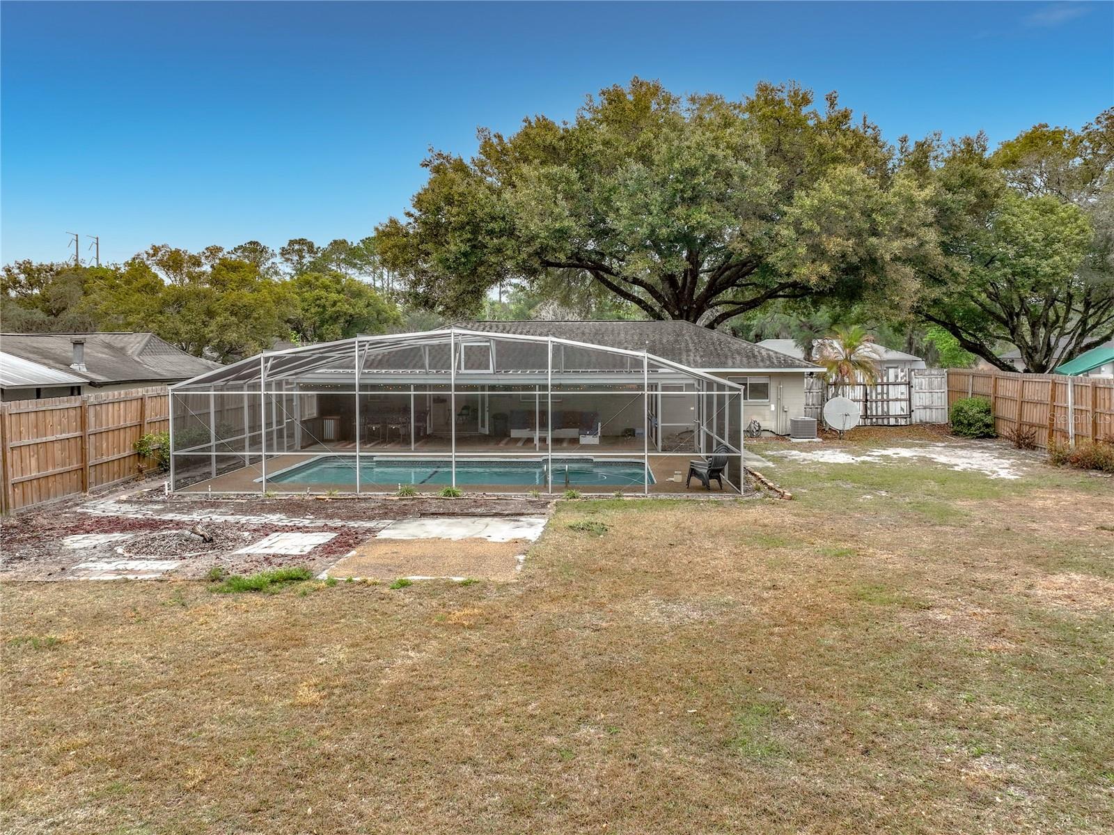 Image 47 of 54 For 821 Raven Avenue